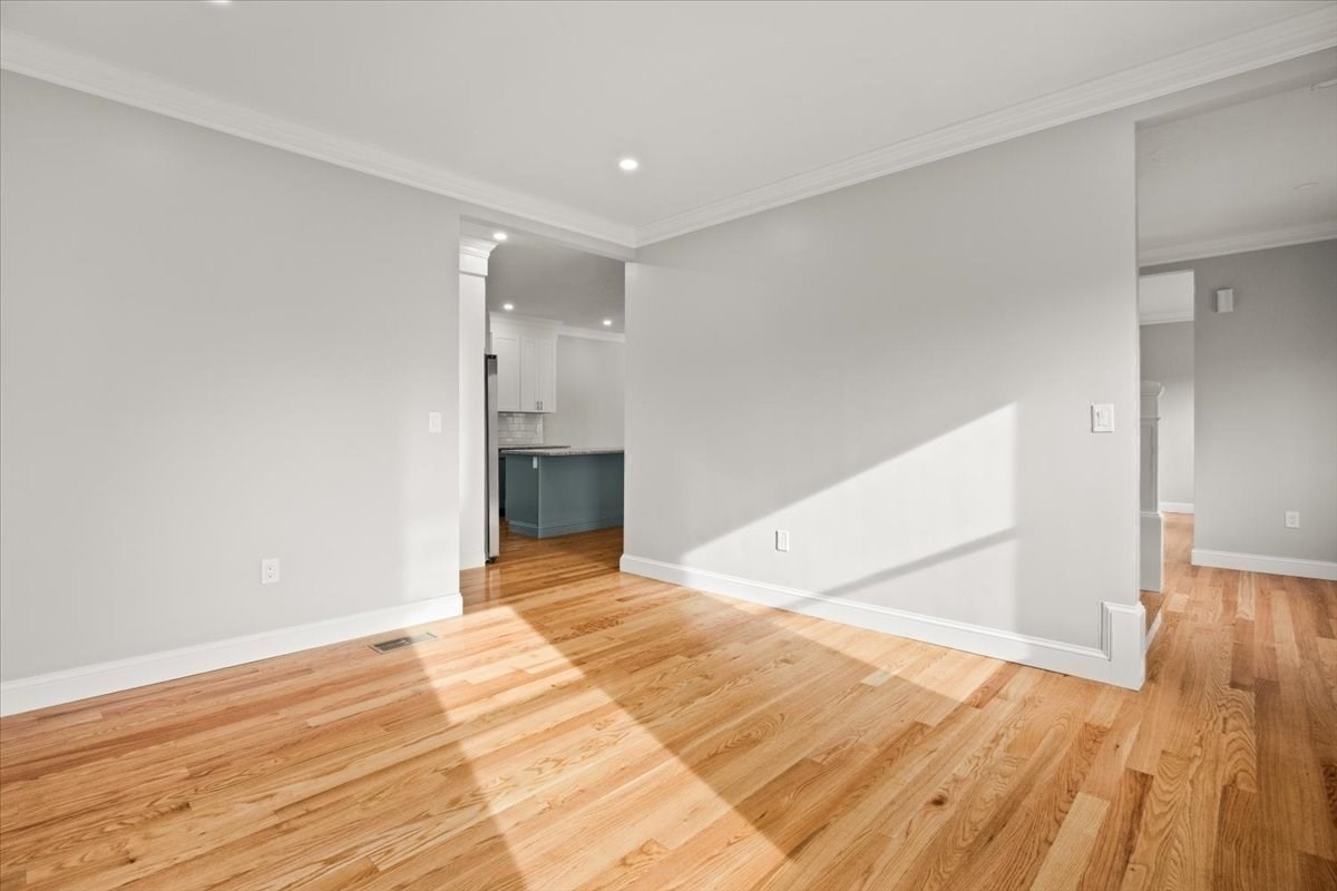 34 Oakland St, Brockton, MA 02302 - Image 34