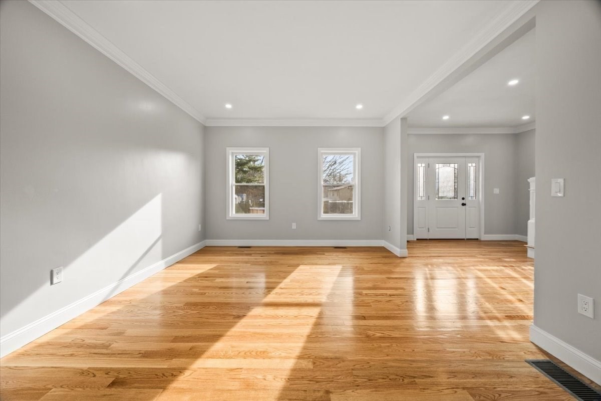 34 Oakland St, Brockton, MA 02302 - Image 38