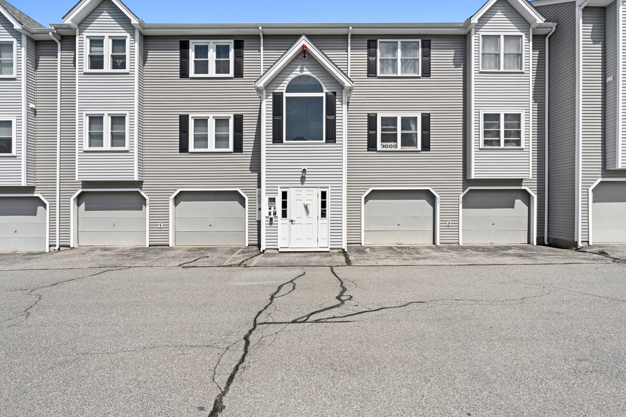 94 Tennis Plaza Rd Unit 10, Dracut, MA 01826 - Image 2