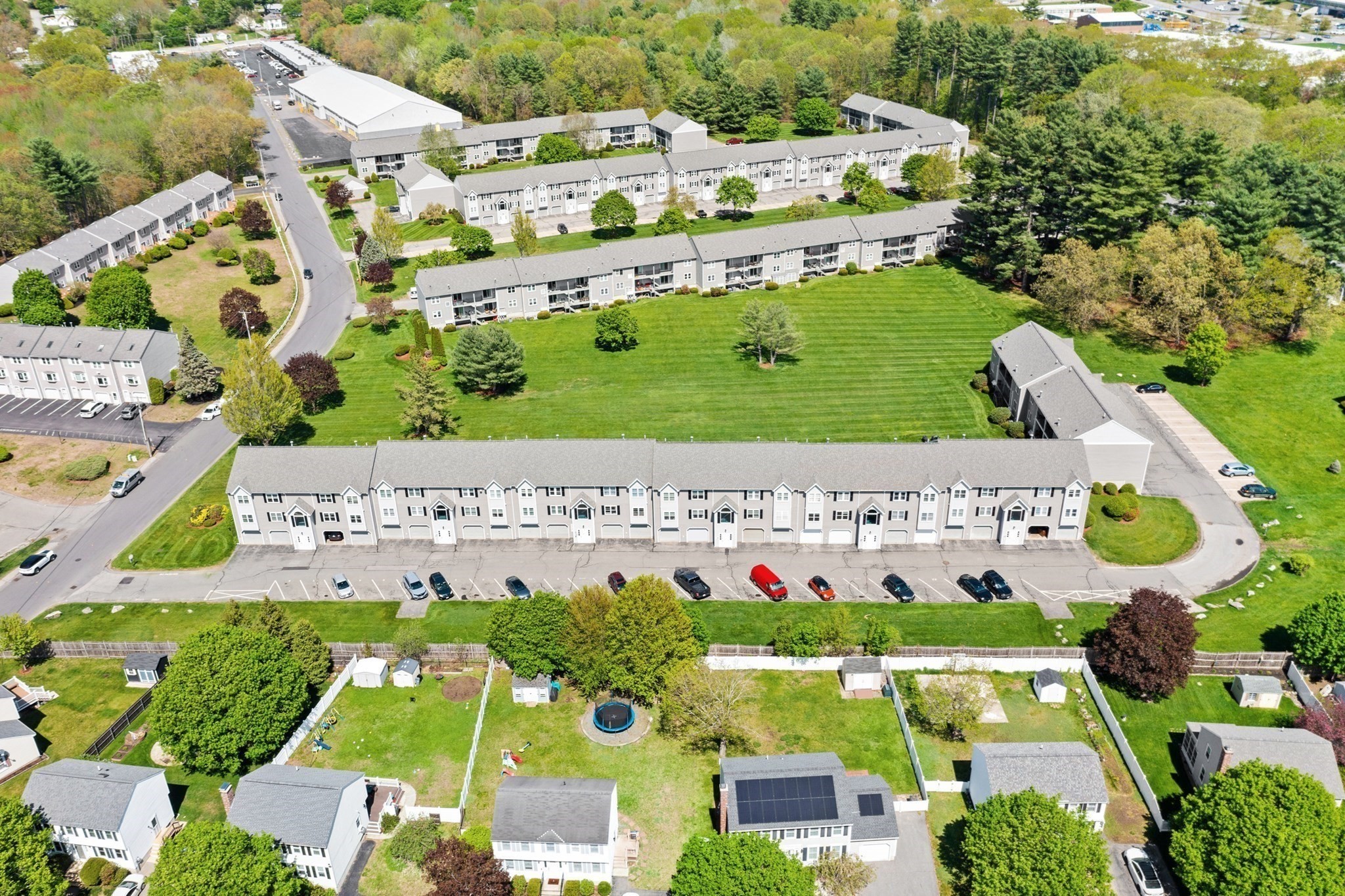 94 Tennis Plaza Rd Unit 10, Dracut, MA 01826 - Image 27