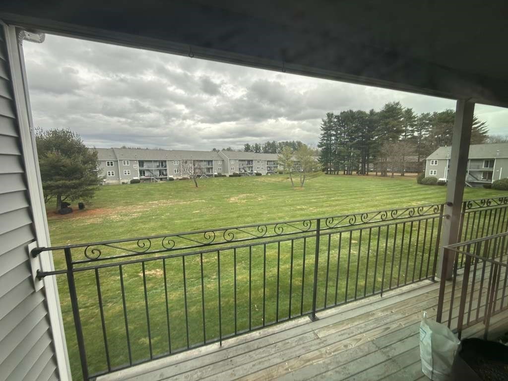 94 Tennis Plaza Rd Unit 10, Dracut, MA 01826 - Image 6