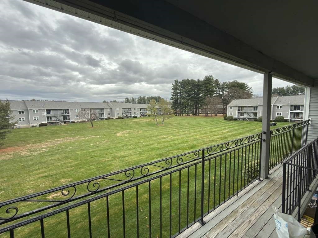 94 Tennis Plaza Rd Unit 10, Dracut, MA 01826 - Image 7