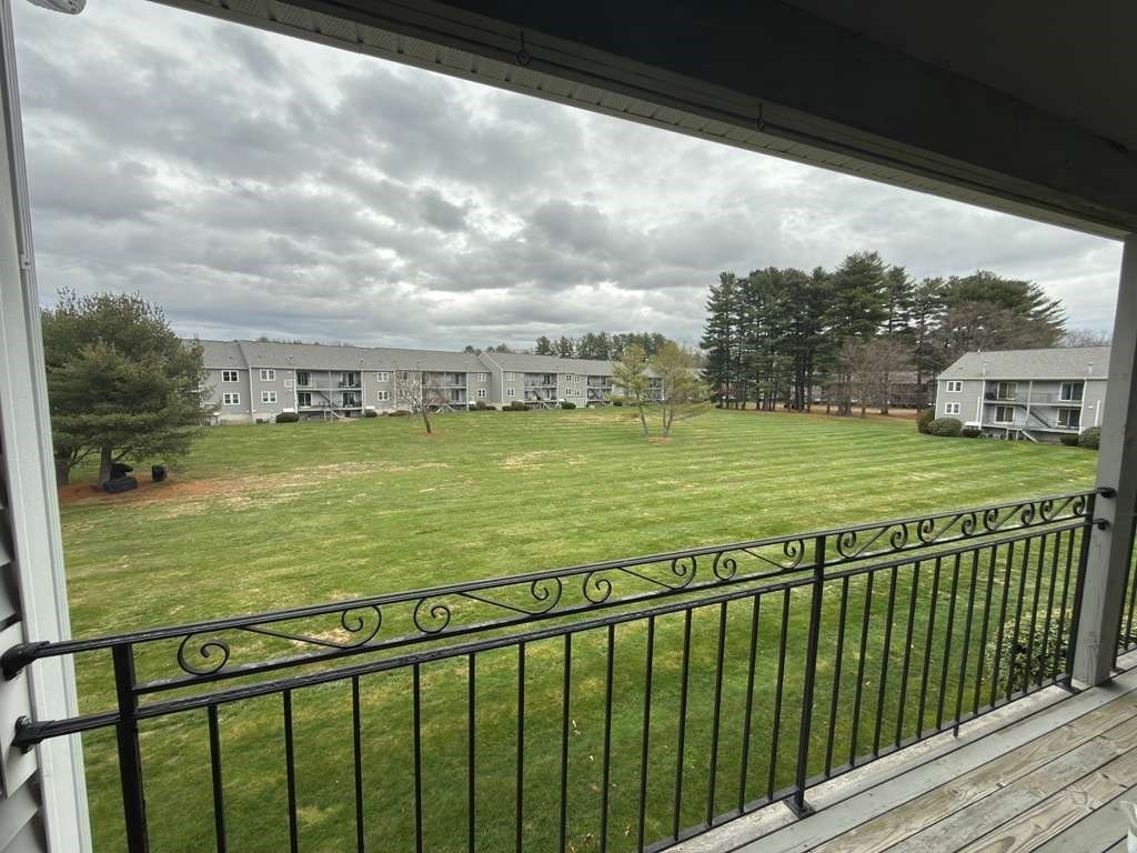 94 Tennis Plaza Rd Unit 10, Dracut, MA 01826 - Image 9