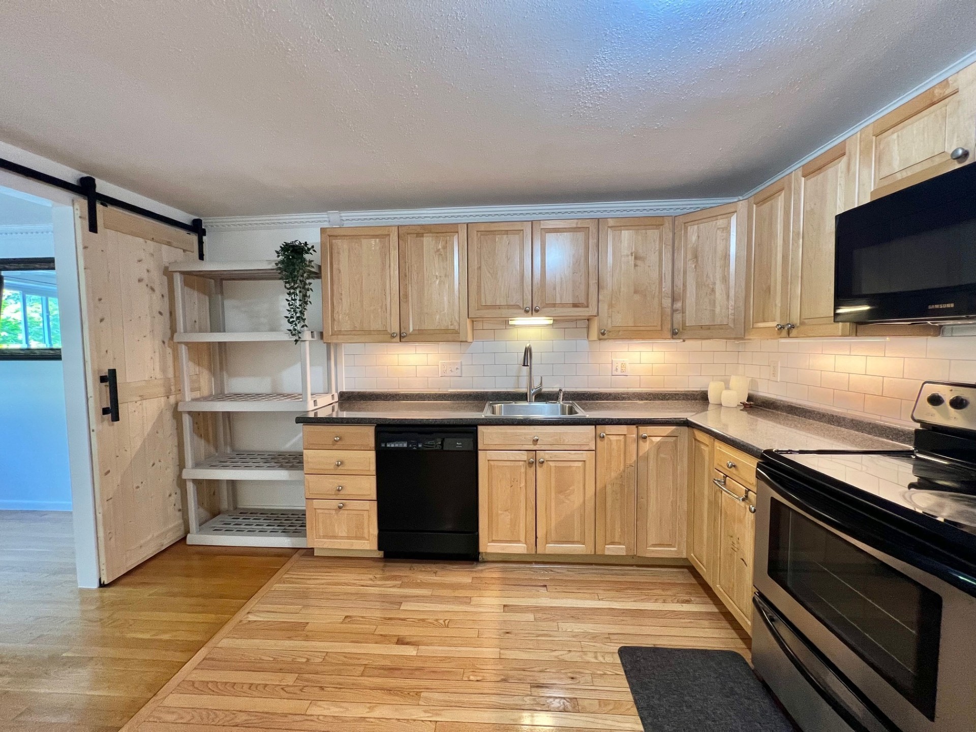 95 Maple Street Unit 18, Malden, MA 02148 - Image 3