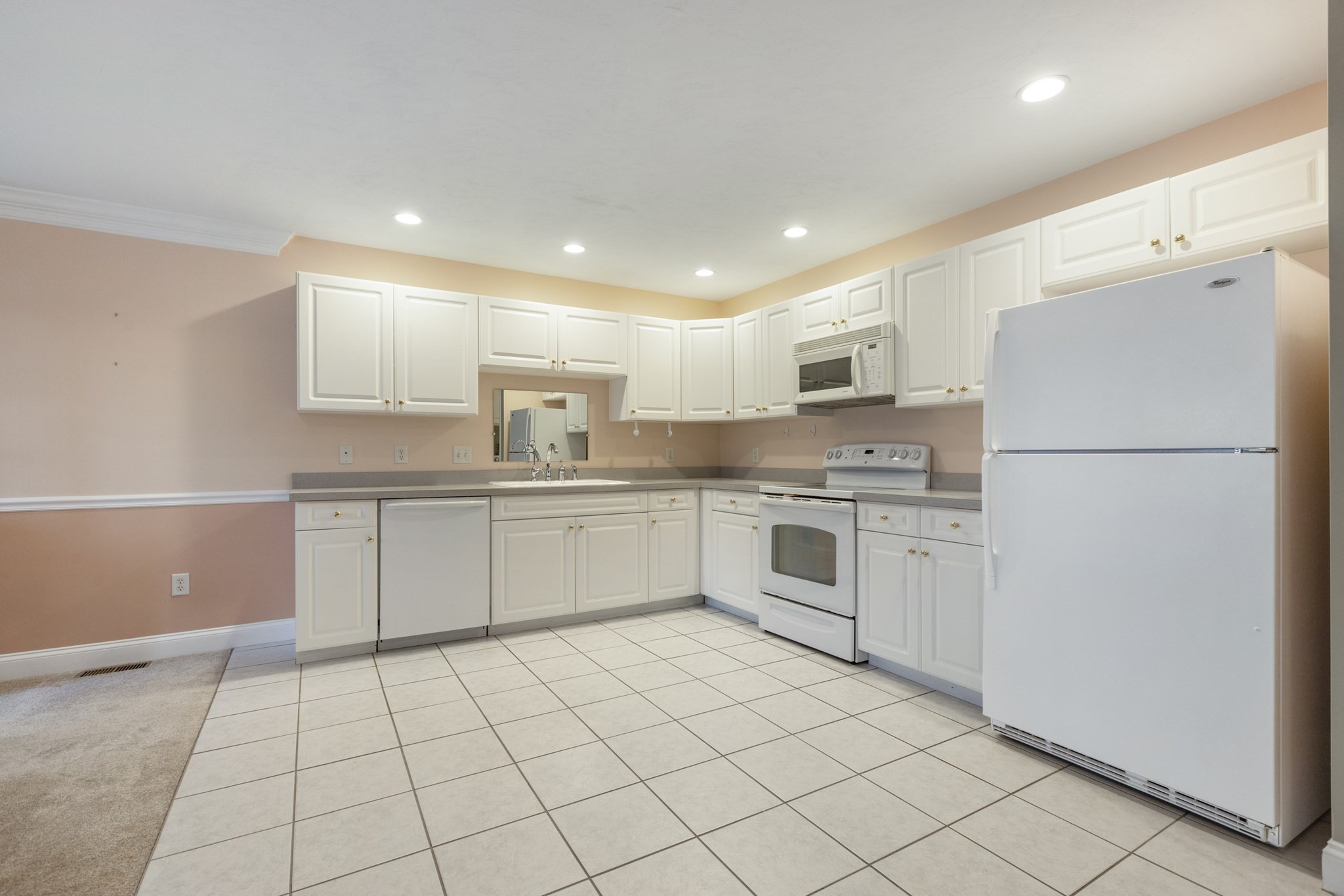 92 Horne Way Unit 92, Millbury, MA 01527 - Image 9