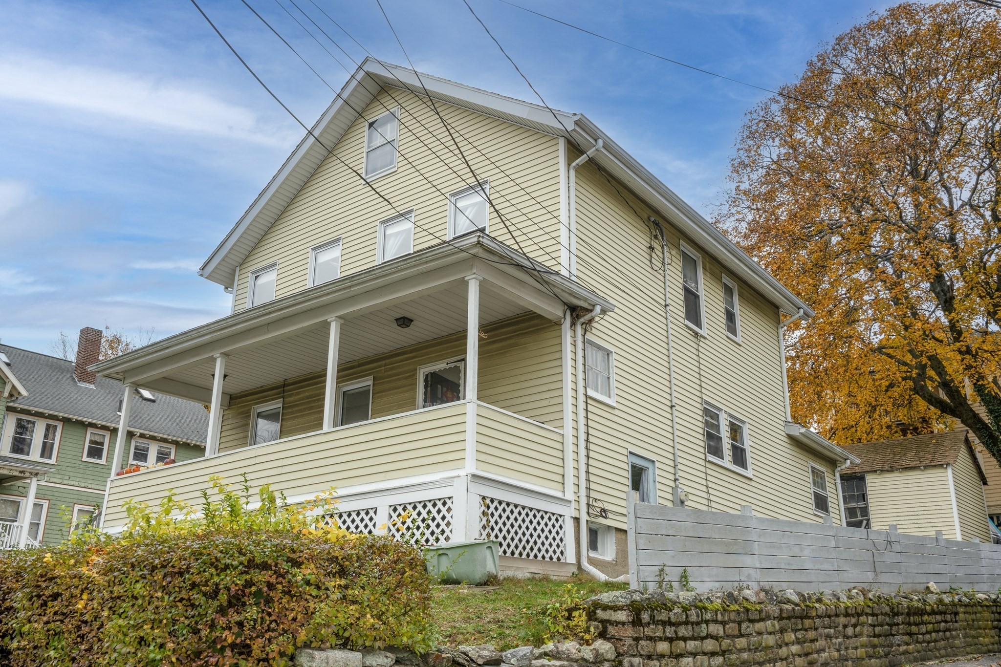 45 N Crescent Cir, Sudbury, Boston, MA 02135