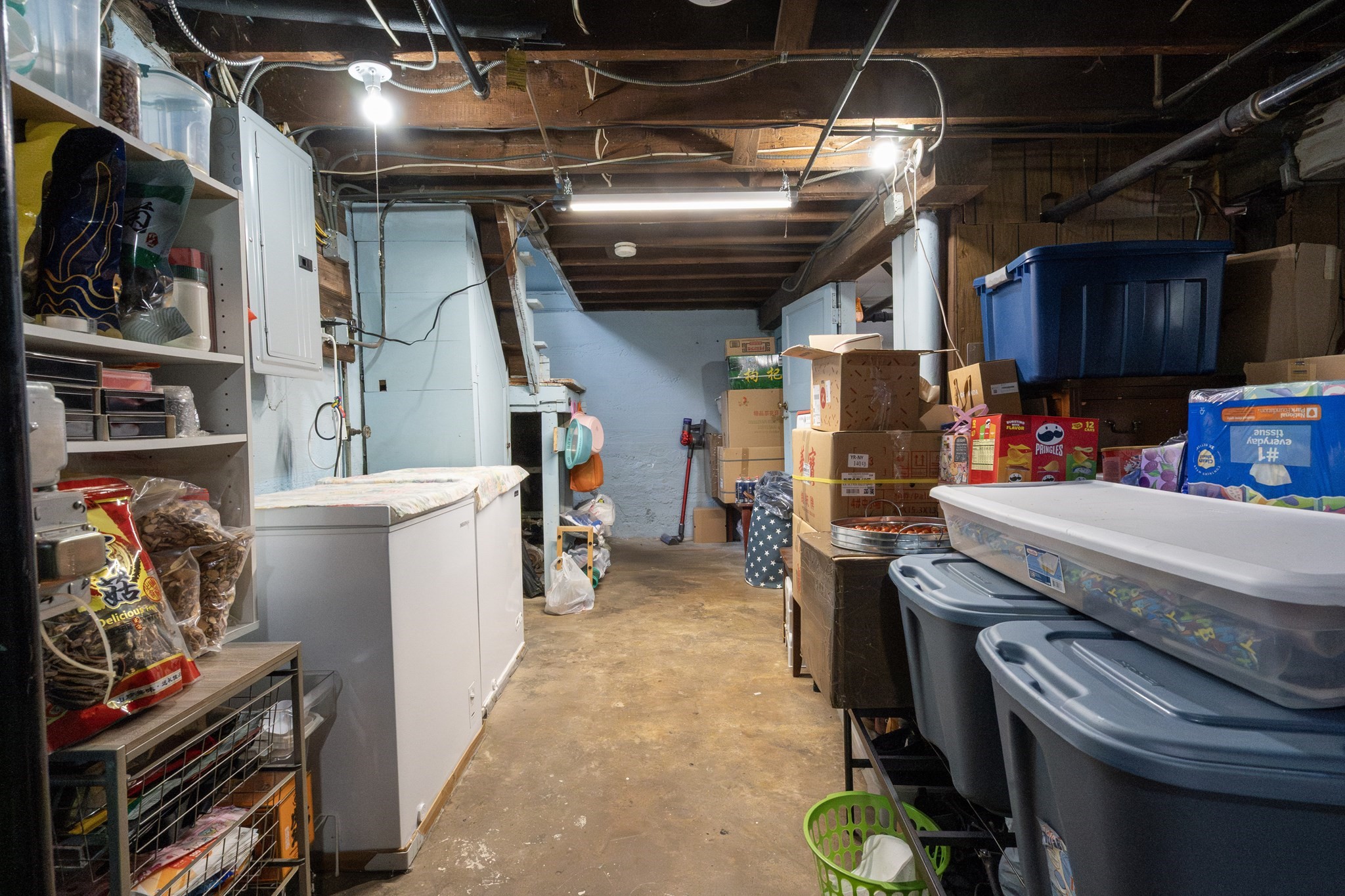 45 N Crescent Cir, Sudbury, Boston, MA 02135 - Image 15