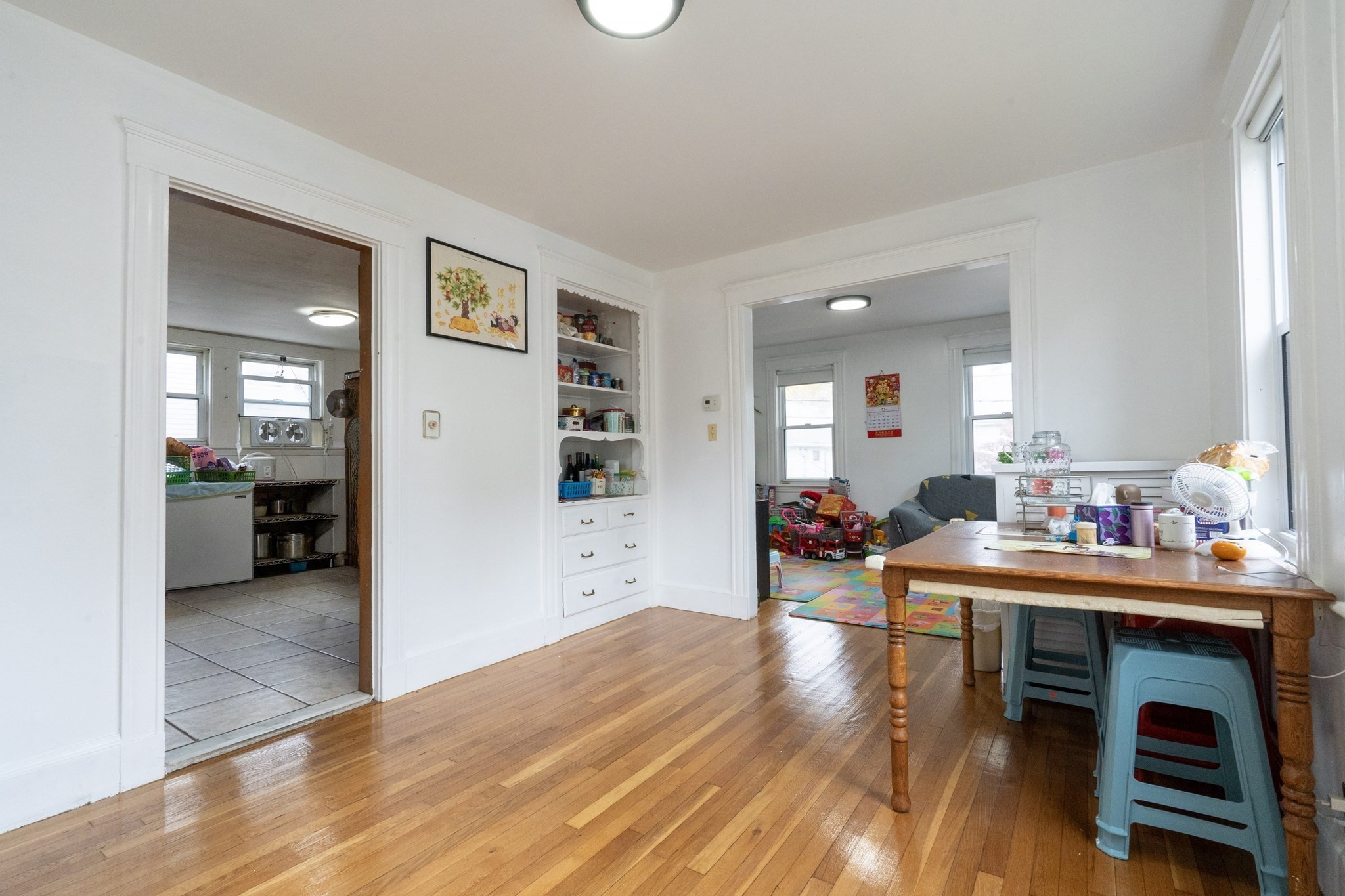 45 N Crescent Cir, Sudbury, Boston, MA 02135 - Image 4