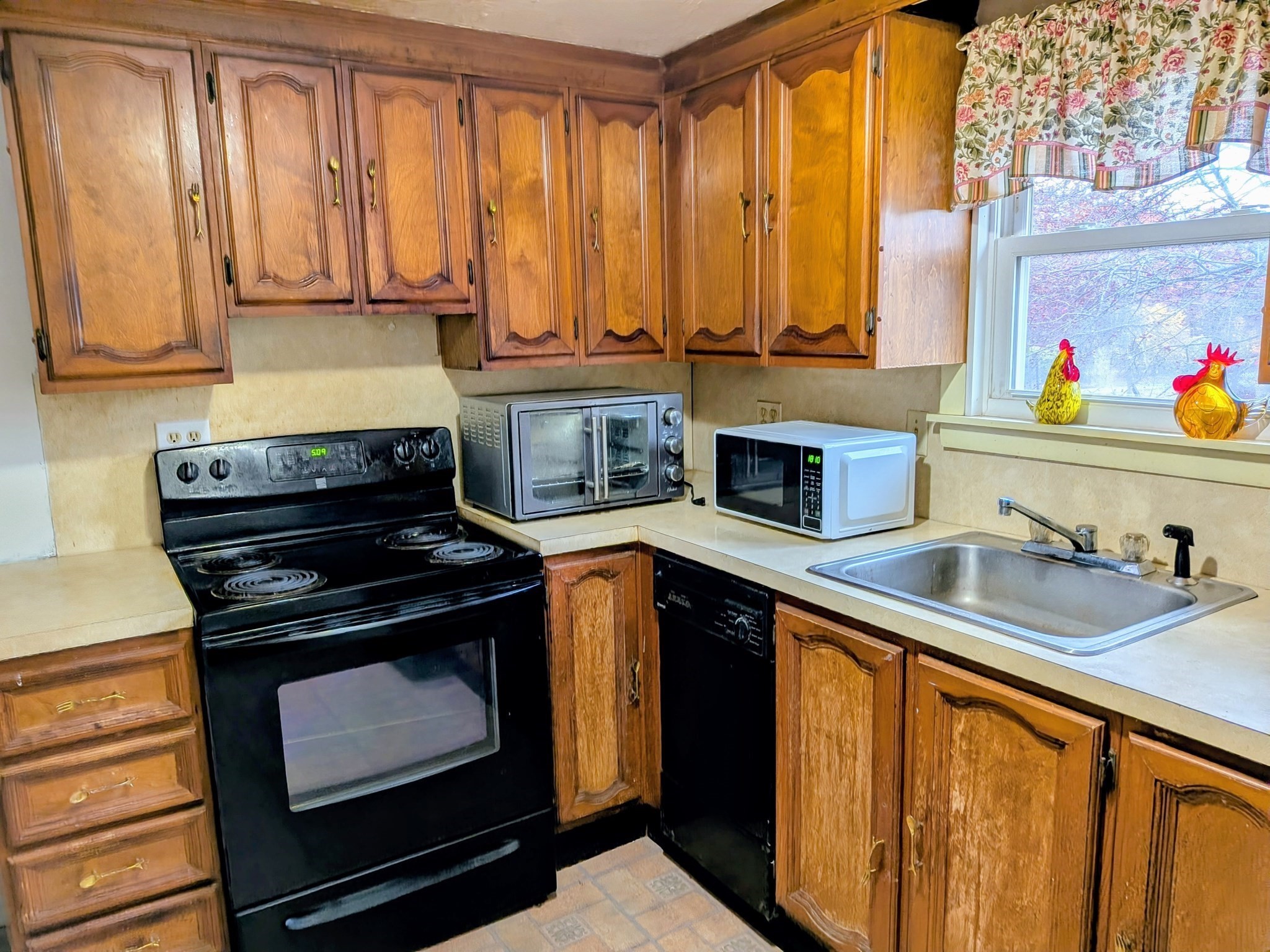 5 Trask Rd, Plymouth, MA 02360 - Image 2