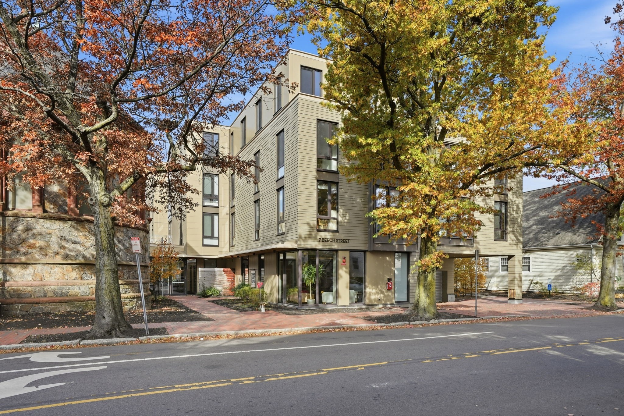 7 Beech St Unit 211, Cambridge, MA 02140 - Image 23