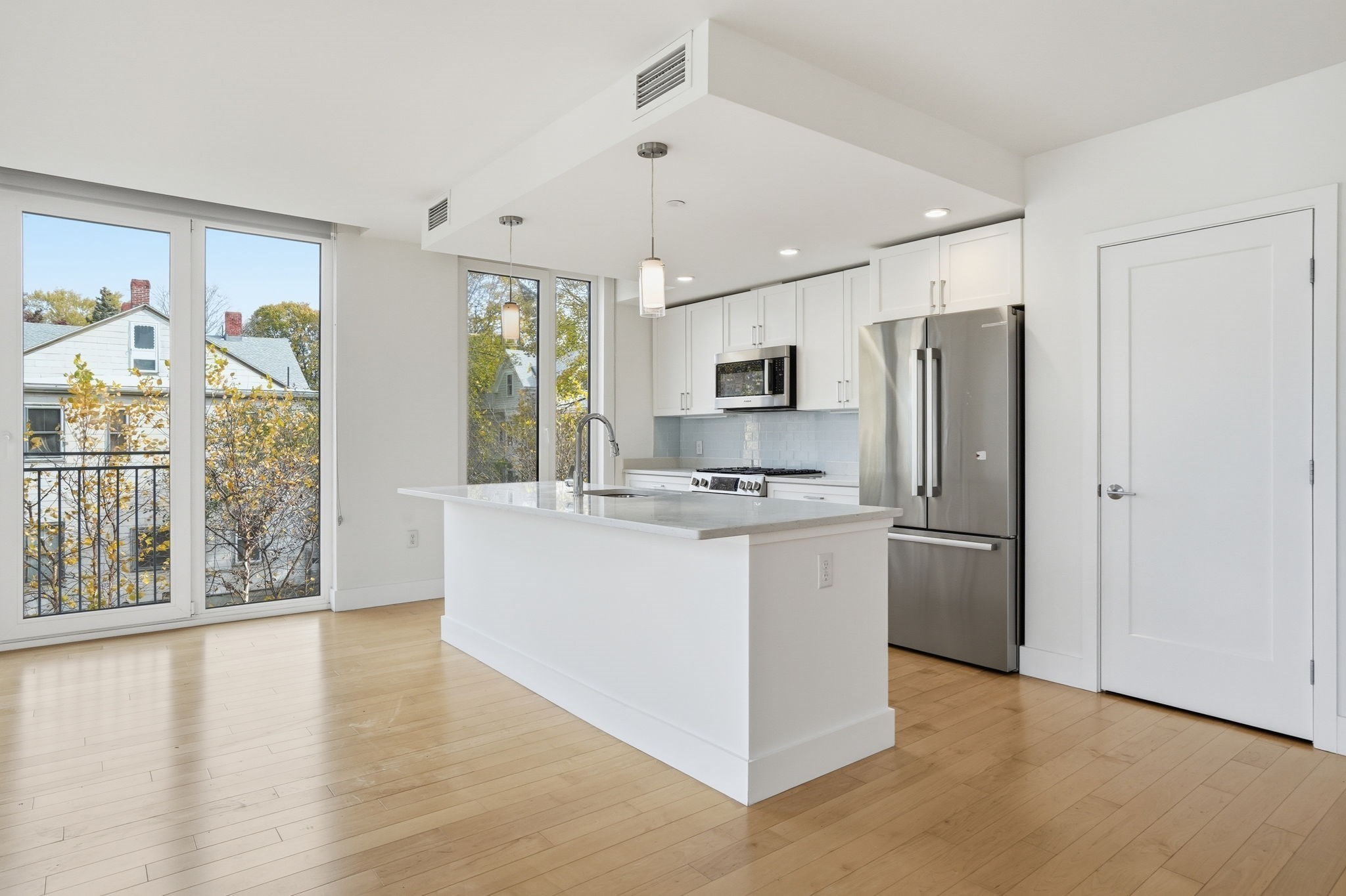 7 Beech St Unit 211, Cambridge, MA 02140 - Image 5