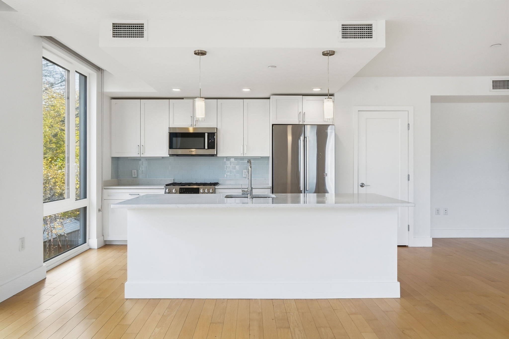 7 Beech St Unit 211, Cambridge, MA 02140 - Image 6