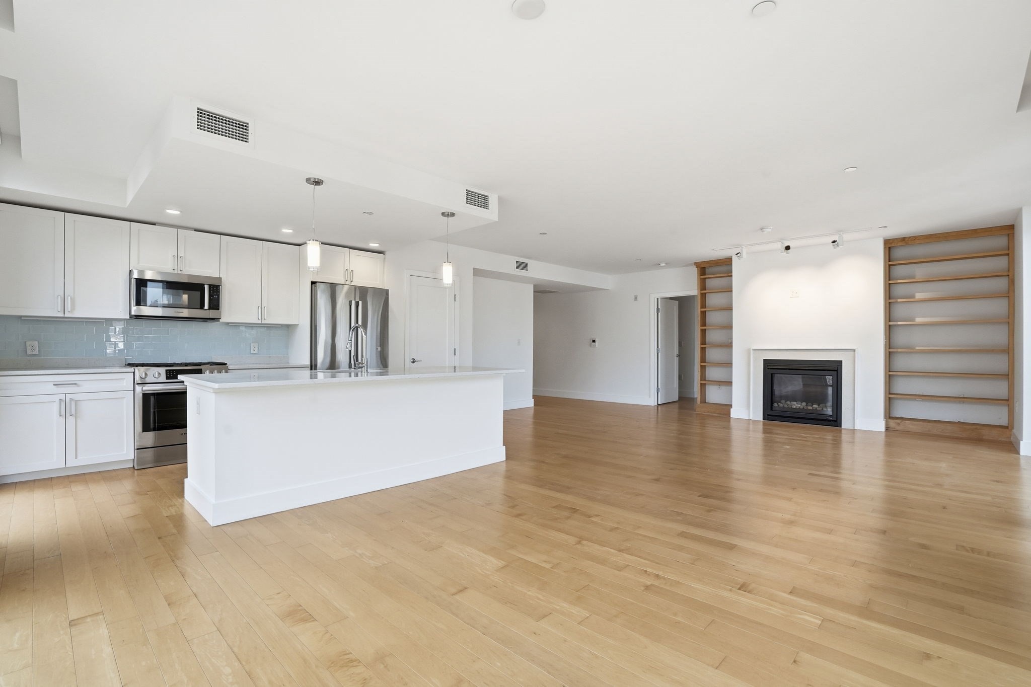 7 Beech St Unit 211, Cambridge, MA 02140 - Image 8