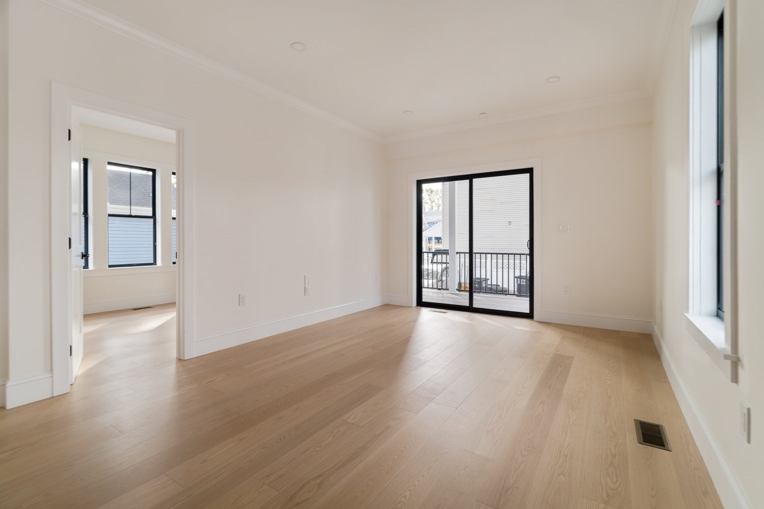 36 Everett Ave, Somerville, MA 02145 - Image 16