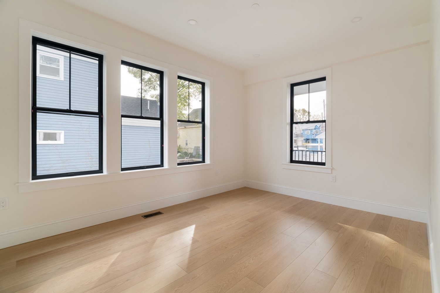 36 Everett Ave, Somerville, MA 02145 - Image 17