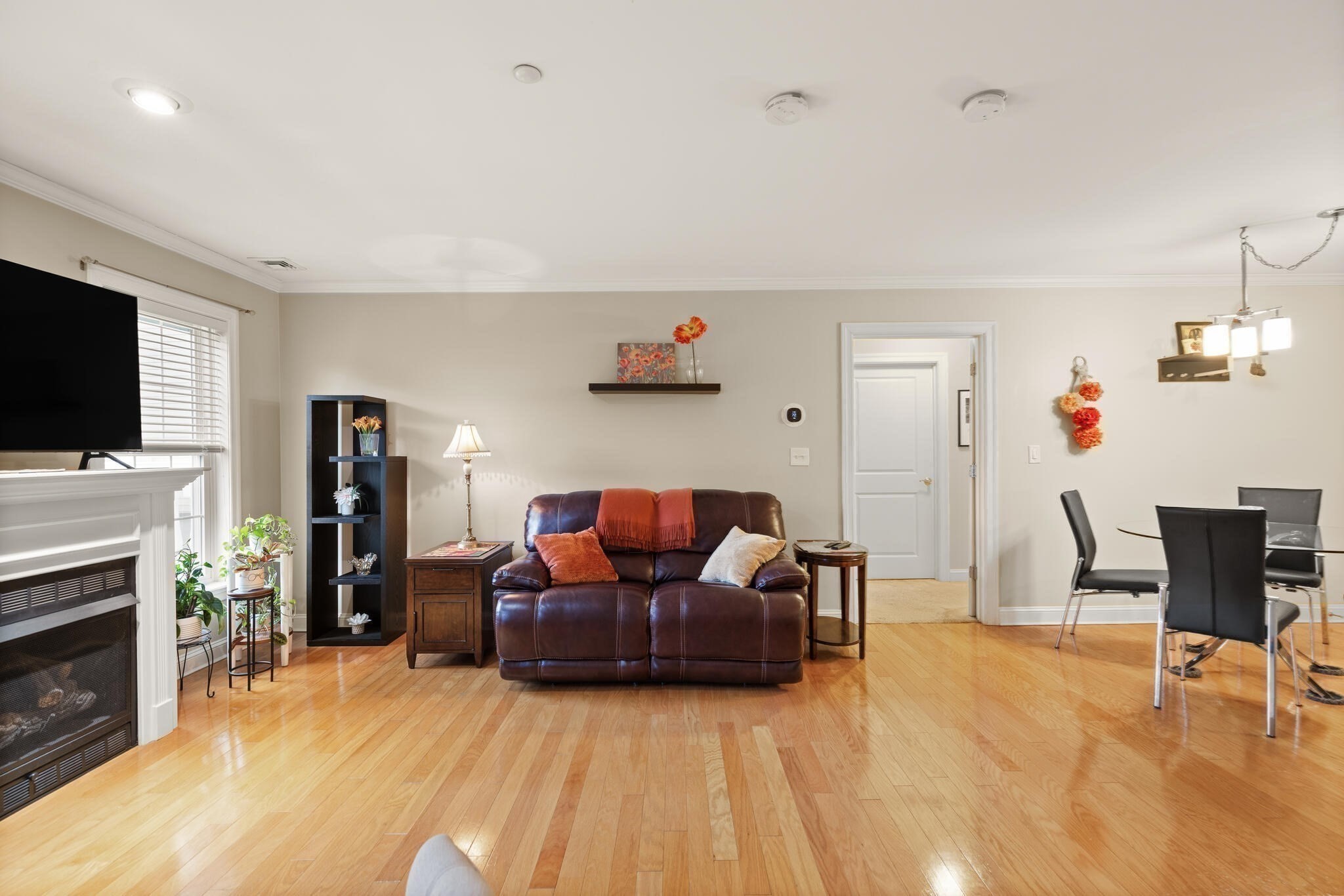 8 Crowninshield St Unit 111, Peabody, MA 01960 - Image 12