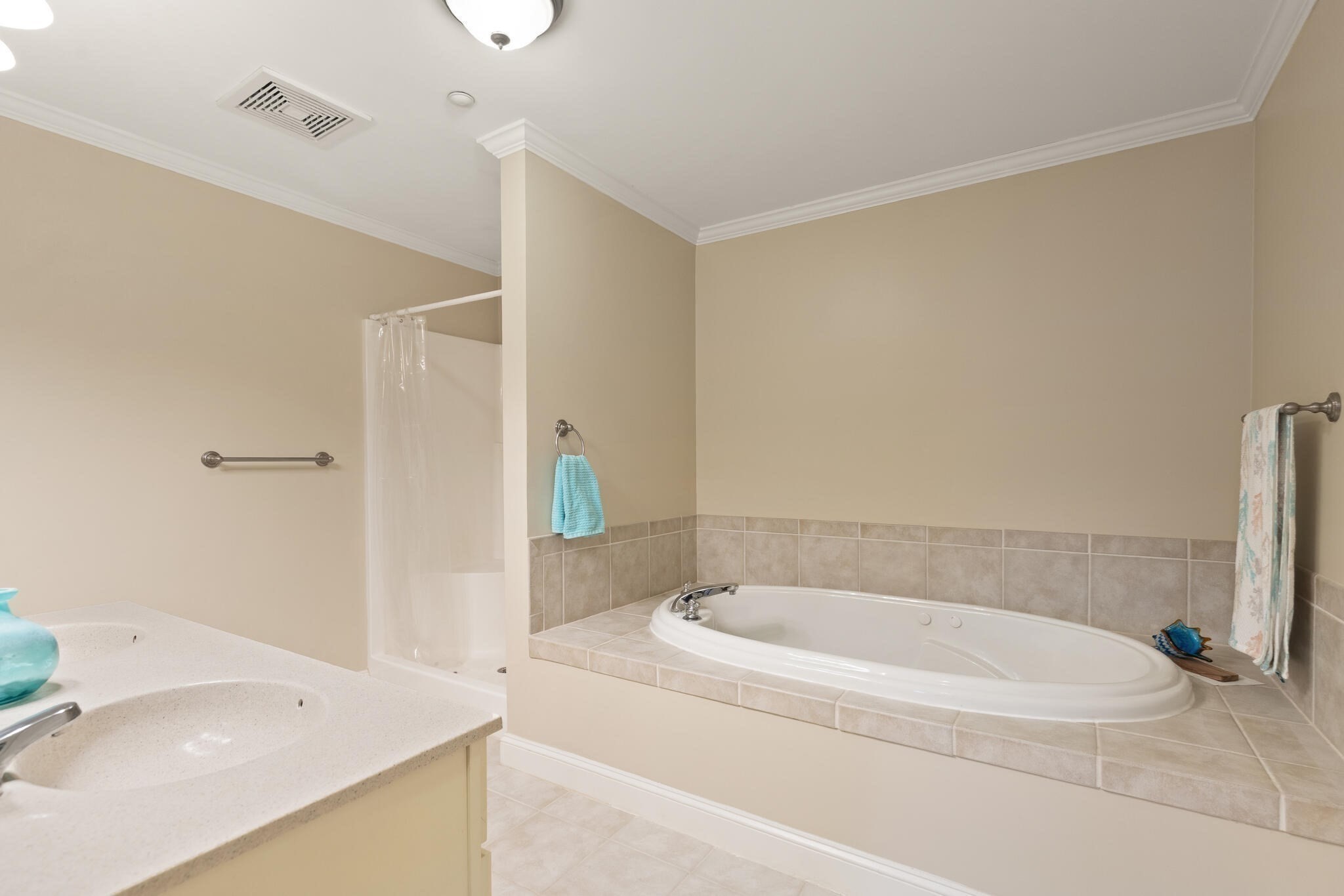 8 Crowninshield St Unit 111, Peabody, MA 01960 - Image 23