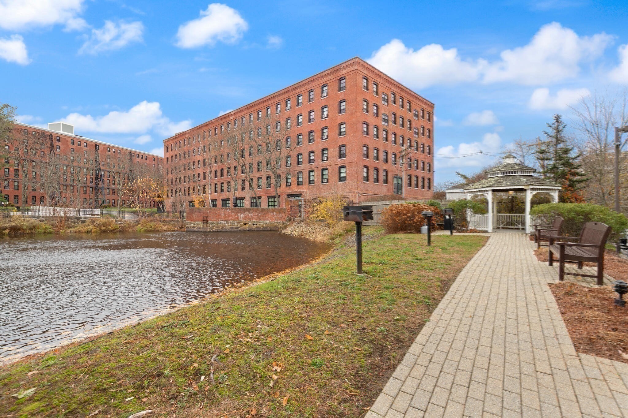 8 Crowninshield St Unit 111, Peabody, MA 01960 - Image 32