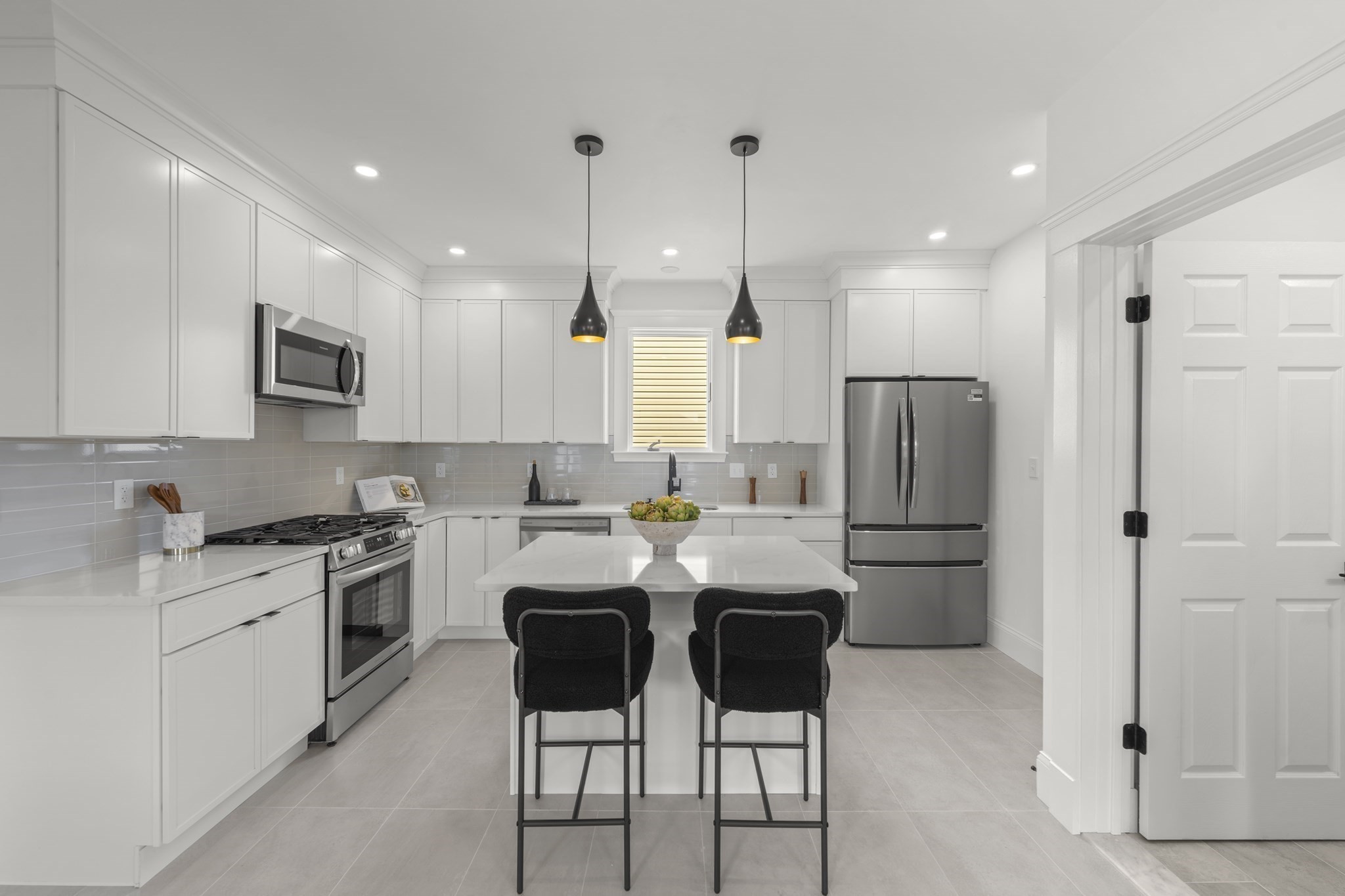 334 Centre St Unit 2A, Dorchester, Boston, MA 02122 - Image 3