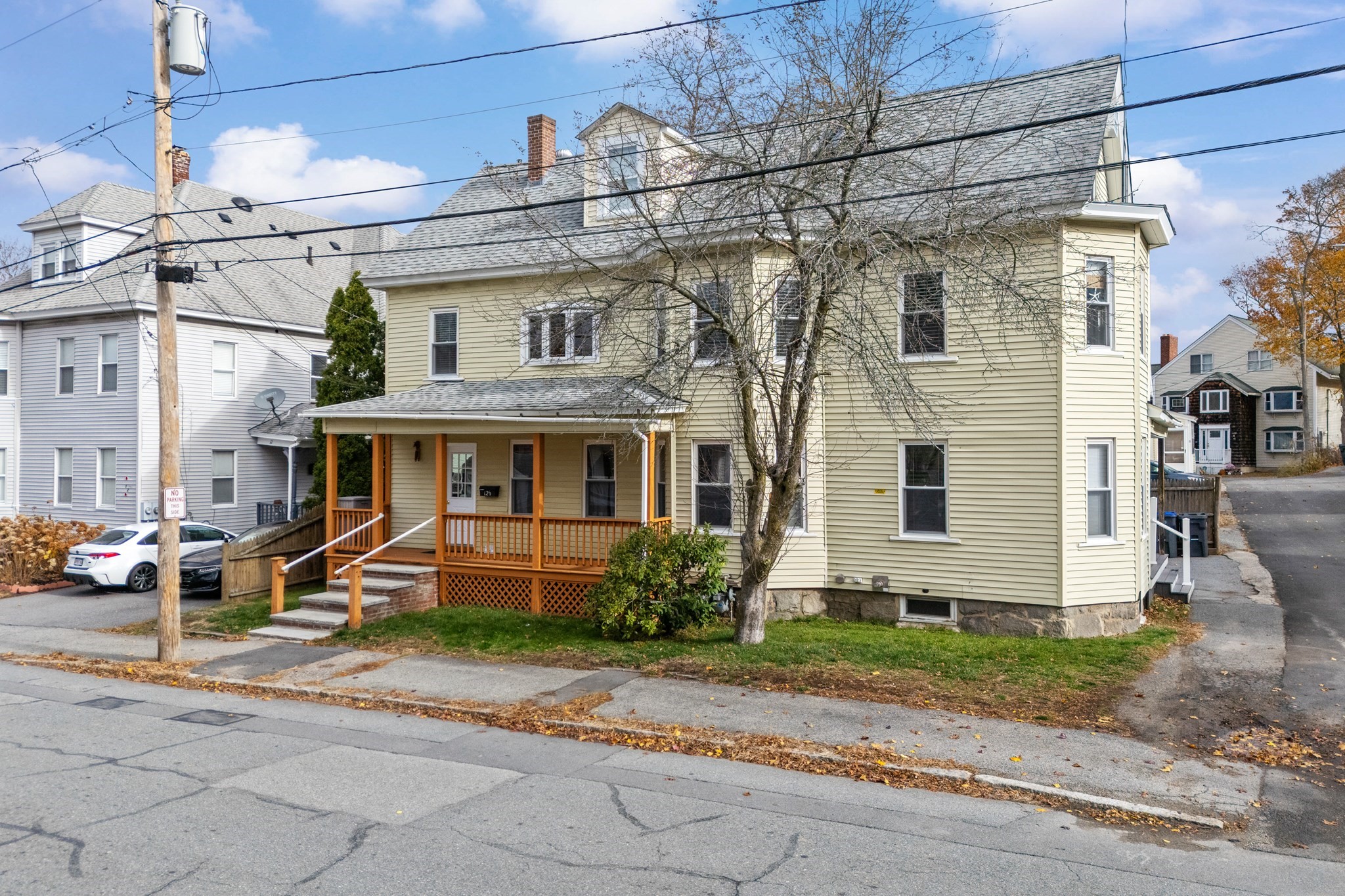 12 Barker St, Methuen, MA 01844