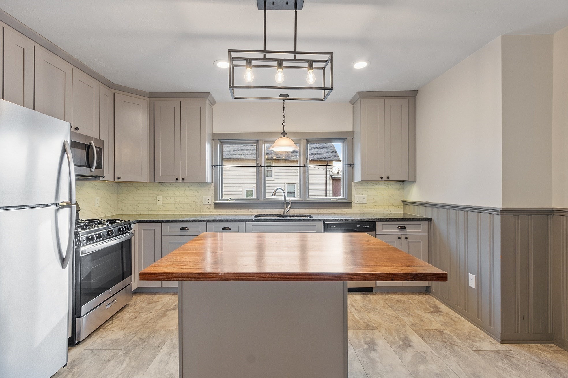 195 Marshall St, Fitchburg, MA 01420 - Image 15