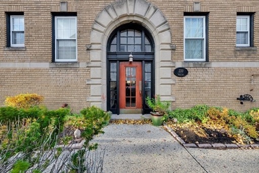 230 Massachusetts Ave, Apt 6