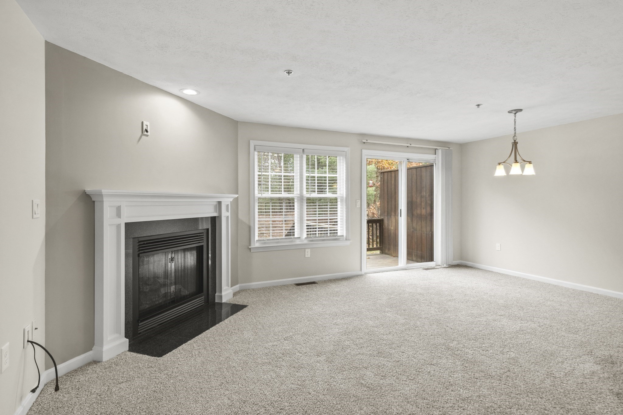 189 Bridle Cross Rd Unit 189, Fitchburg, MA 01420 - Image 4