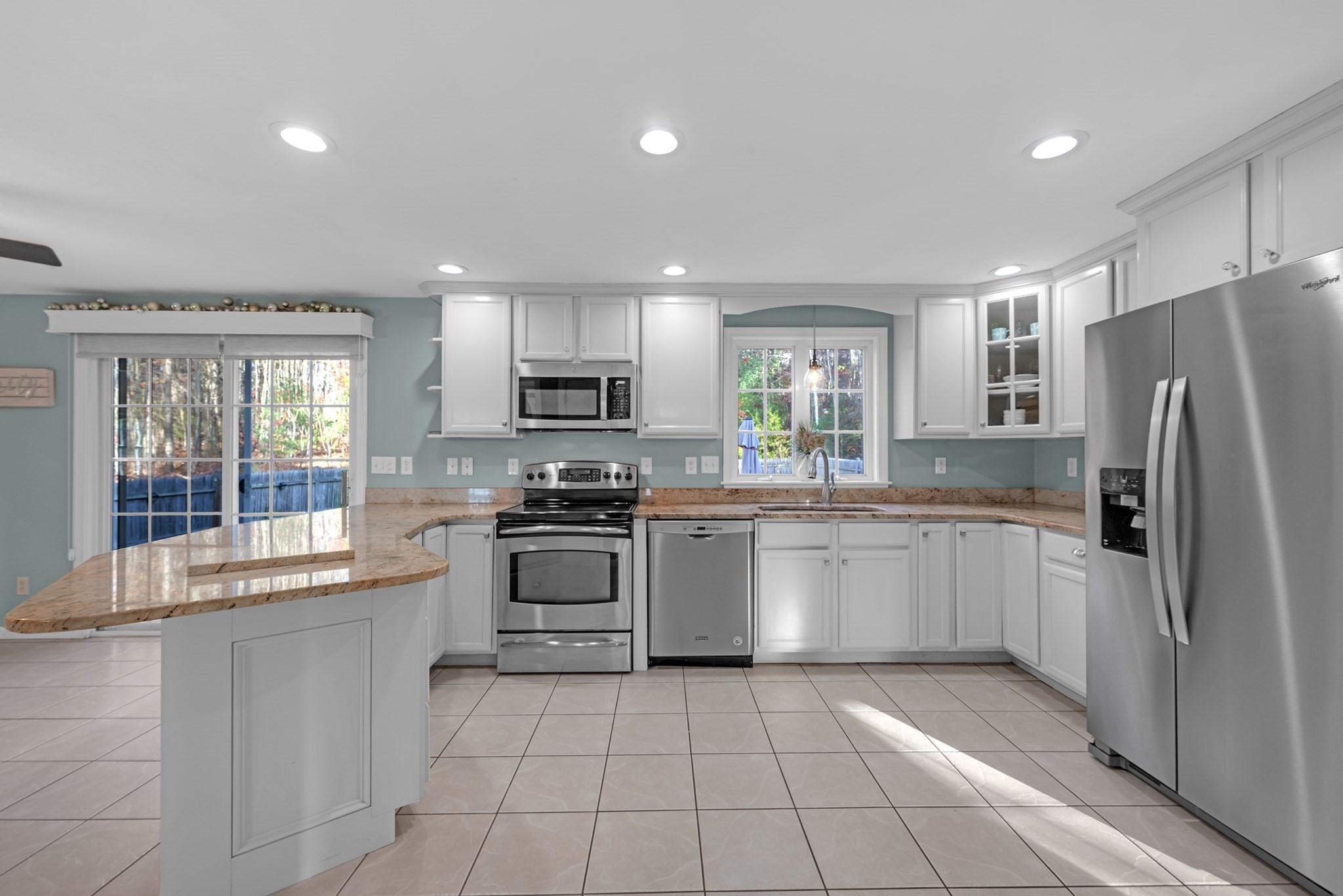 21 Wildbrook Dr, Rutland, MA 01543 - Image 4