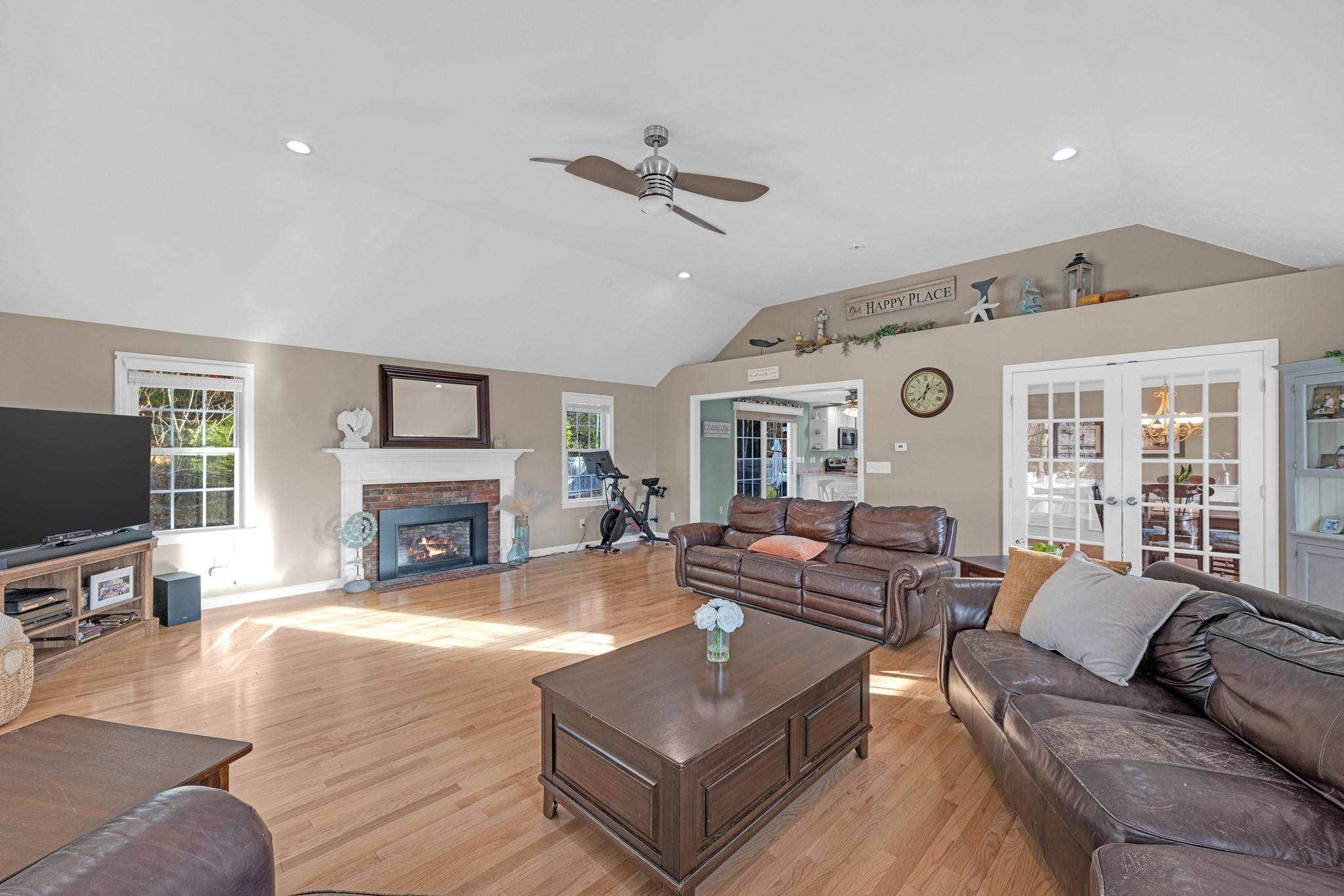 21 Wildbrook Dr, Rutland, MA 01543 - Image 8