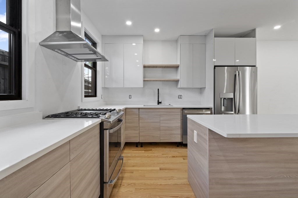 3 Pulaski Ave, South Boston, Boston, MA 02127 - Image 3