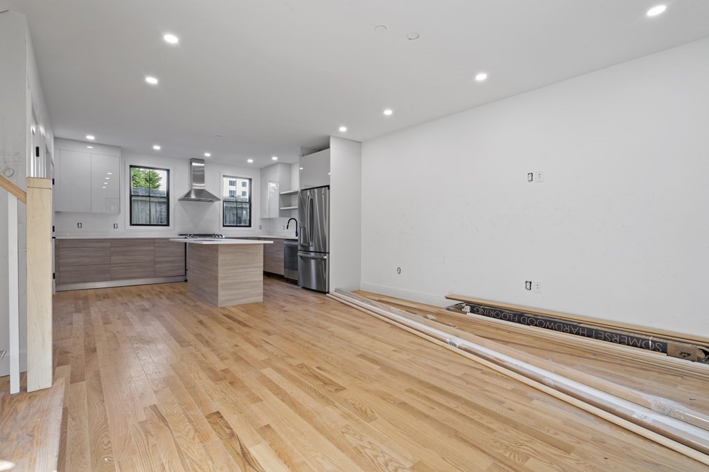 3 Pulaski Ave, South Boston, Boston, MA 02127 - Image 7