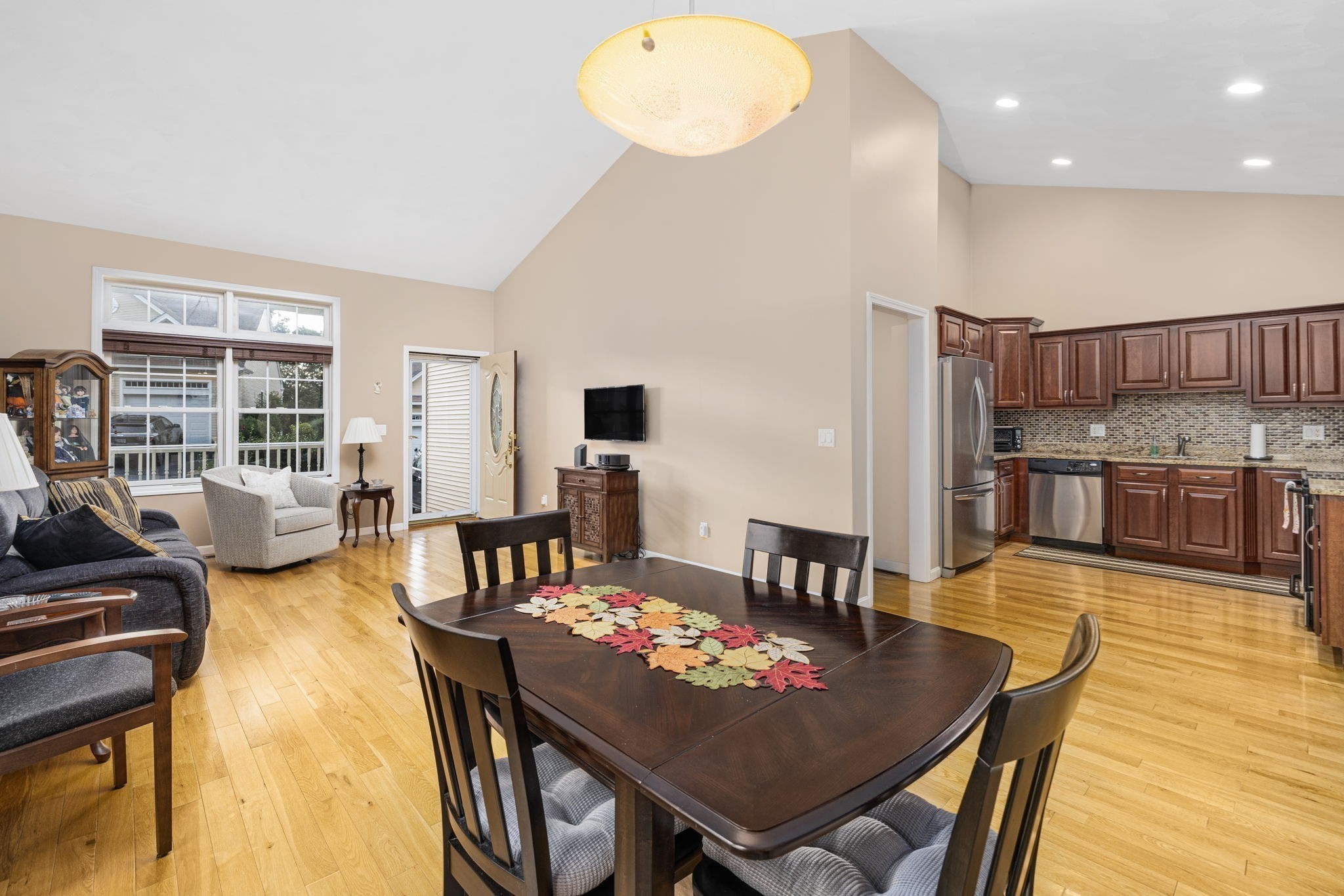 145 Smithfield Road Unit B, North Providence, RI 02904 - Image 16