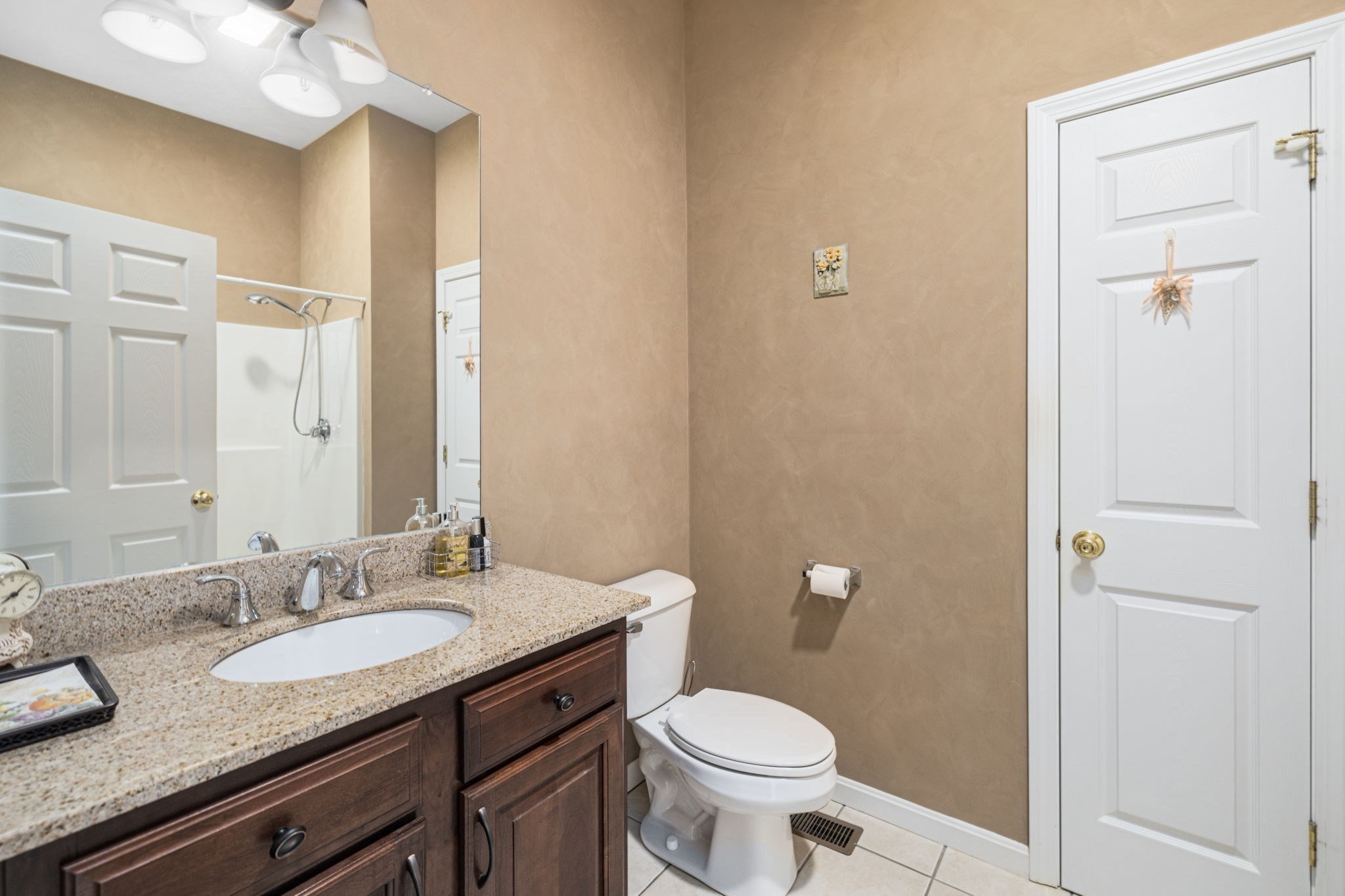 145 Smithfield Road Unit B, North Providence, RI 02904 - Image 18