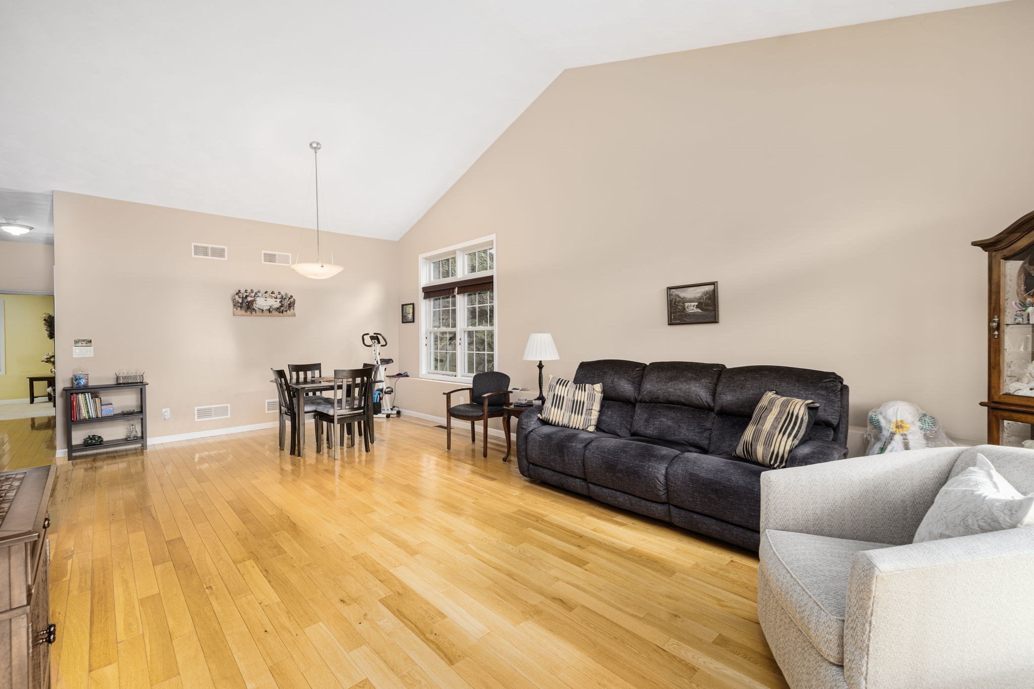 145 Smithfield Road Unit B, North Providence, RI 02904 - Image 6