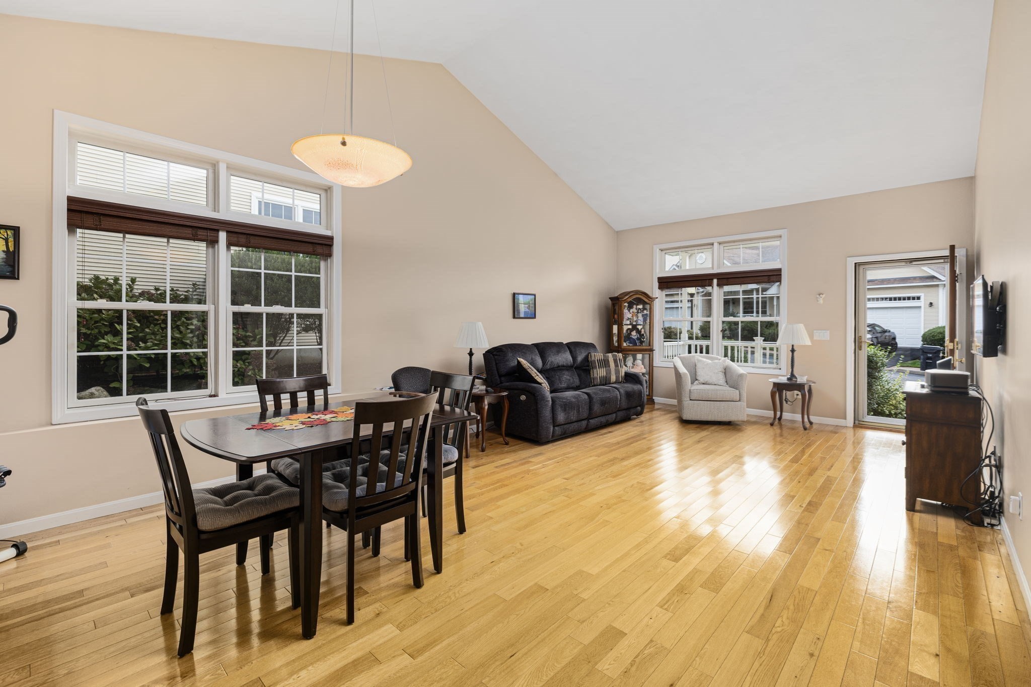 145 Smithfield Road Unit B, North Providence, RI 02904 - Image 9