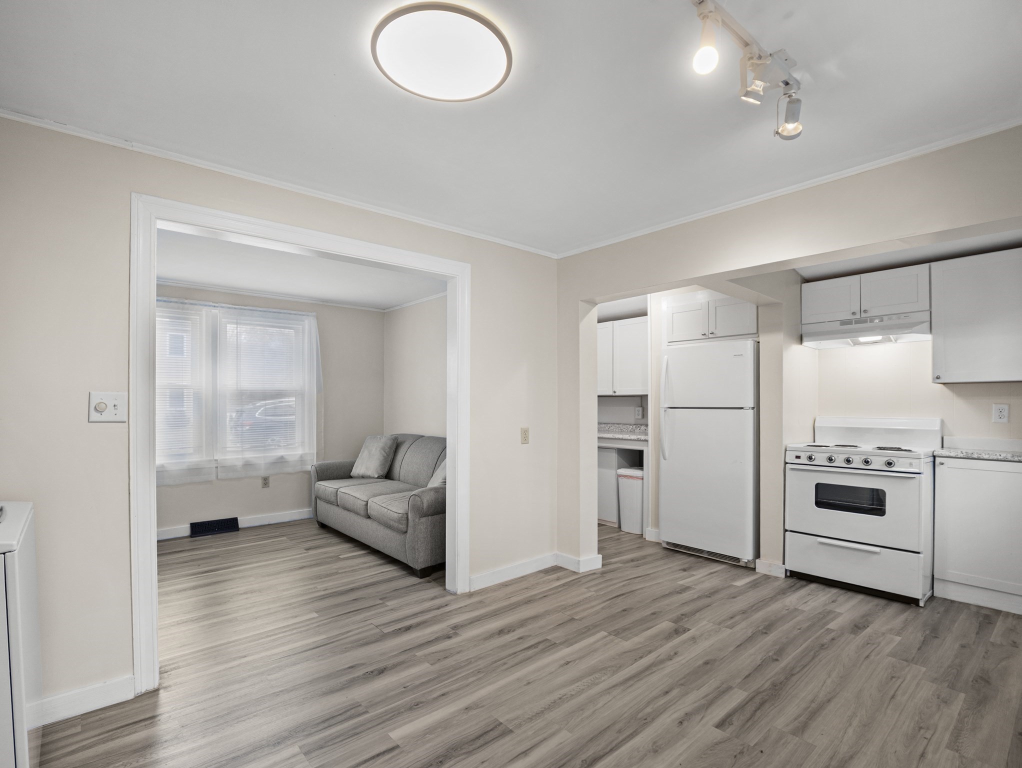 447 Stevens St, North Andover, MA 01845 - Image 16