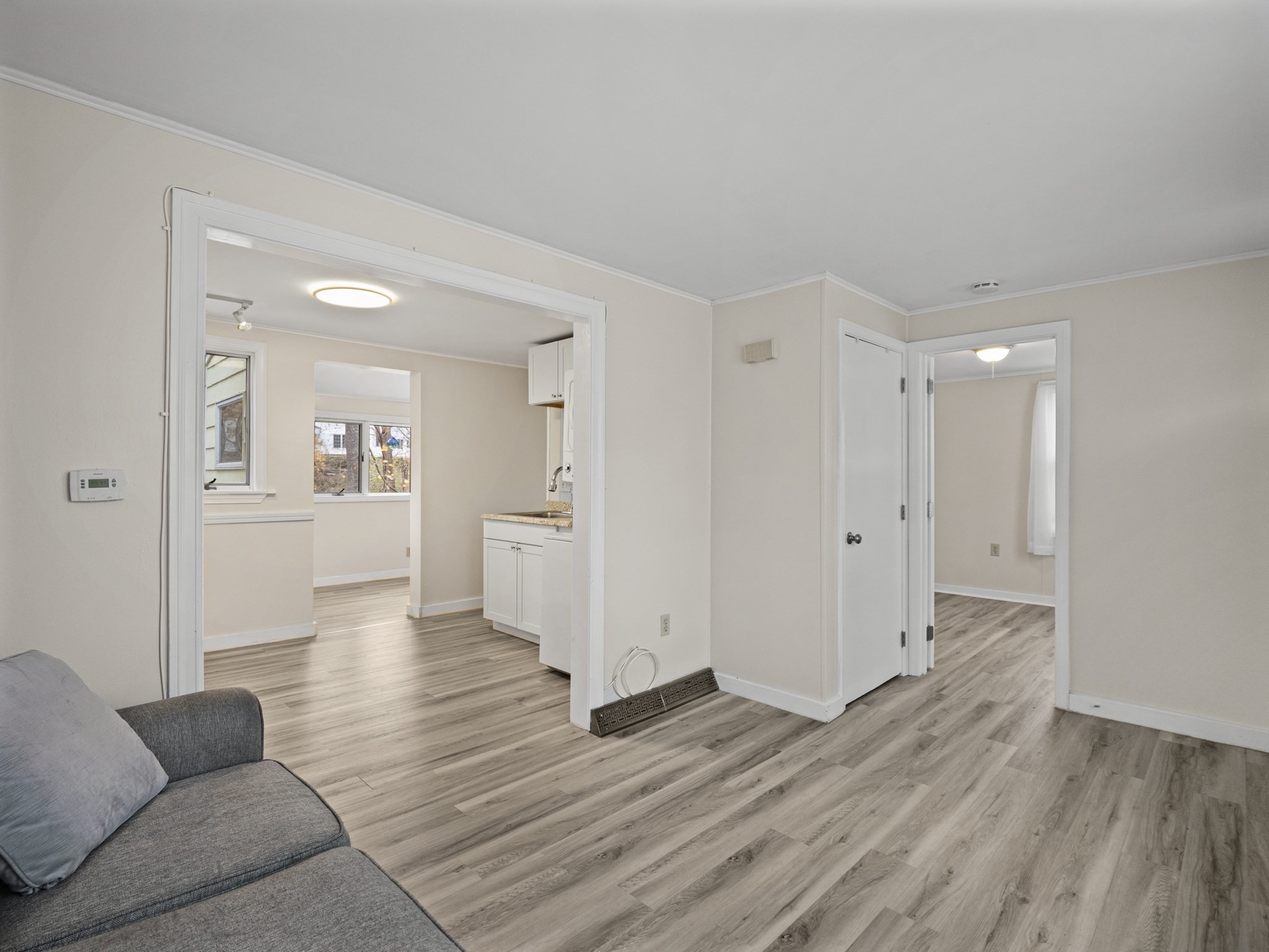 447 Stevens St, North Andover, MA 01845 - Image 3