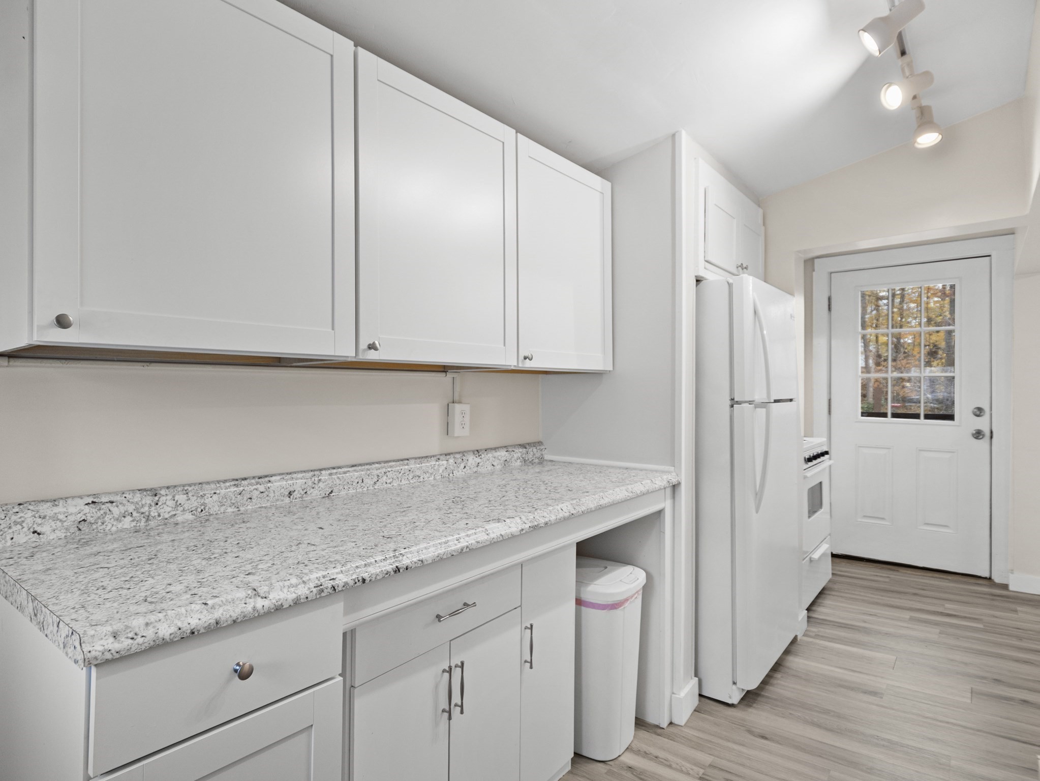 447 Stevens St, North Andover, MA 01845 - Image 8