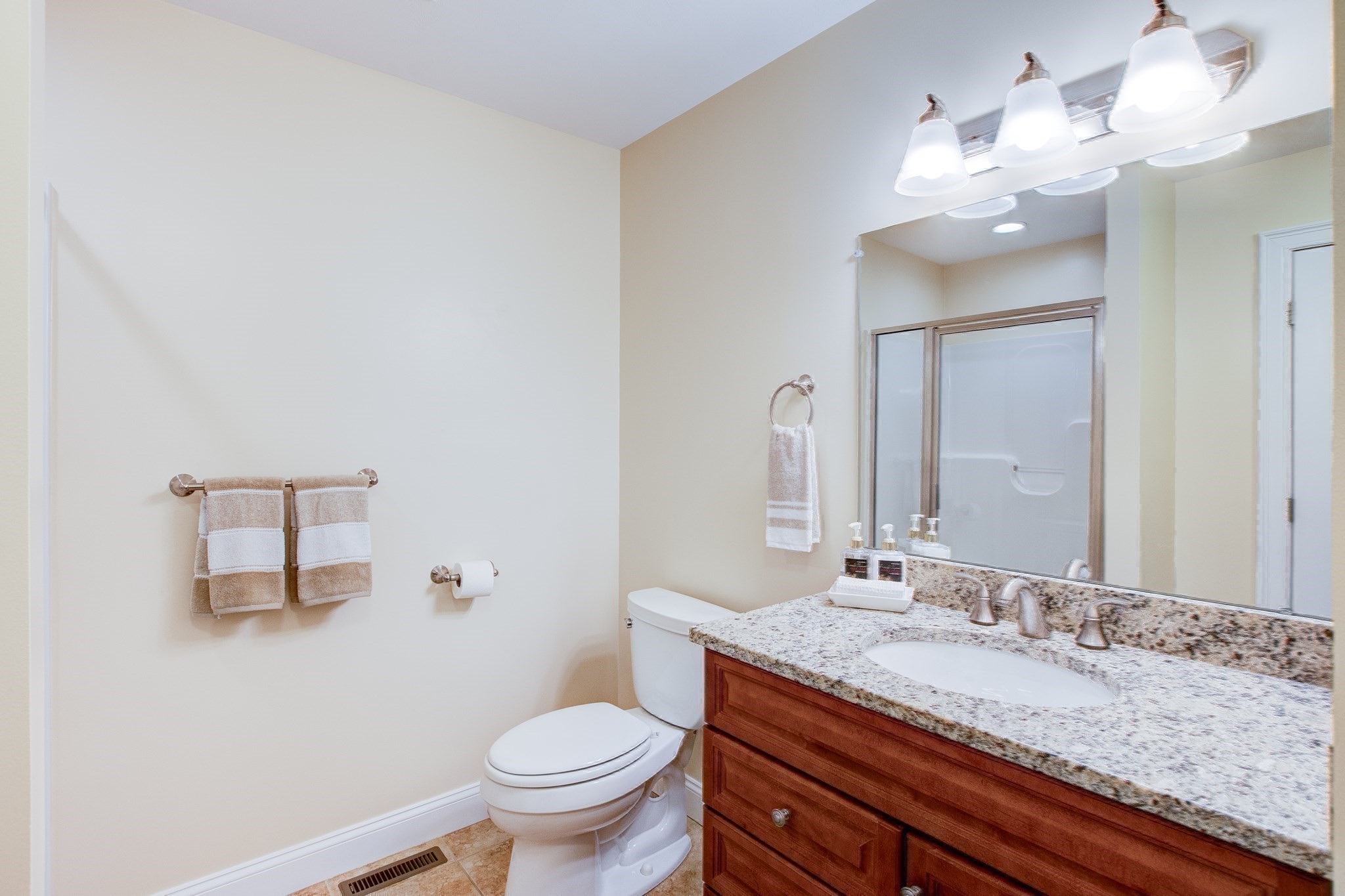16 Old Mill Circle, Westminster, MA 01473 - Image 25