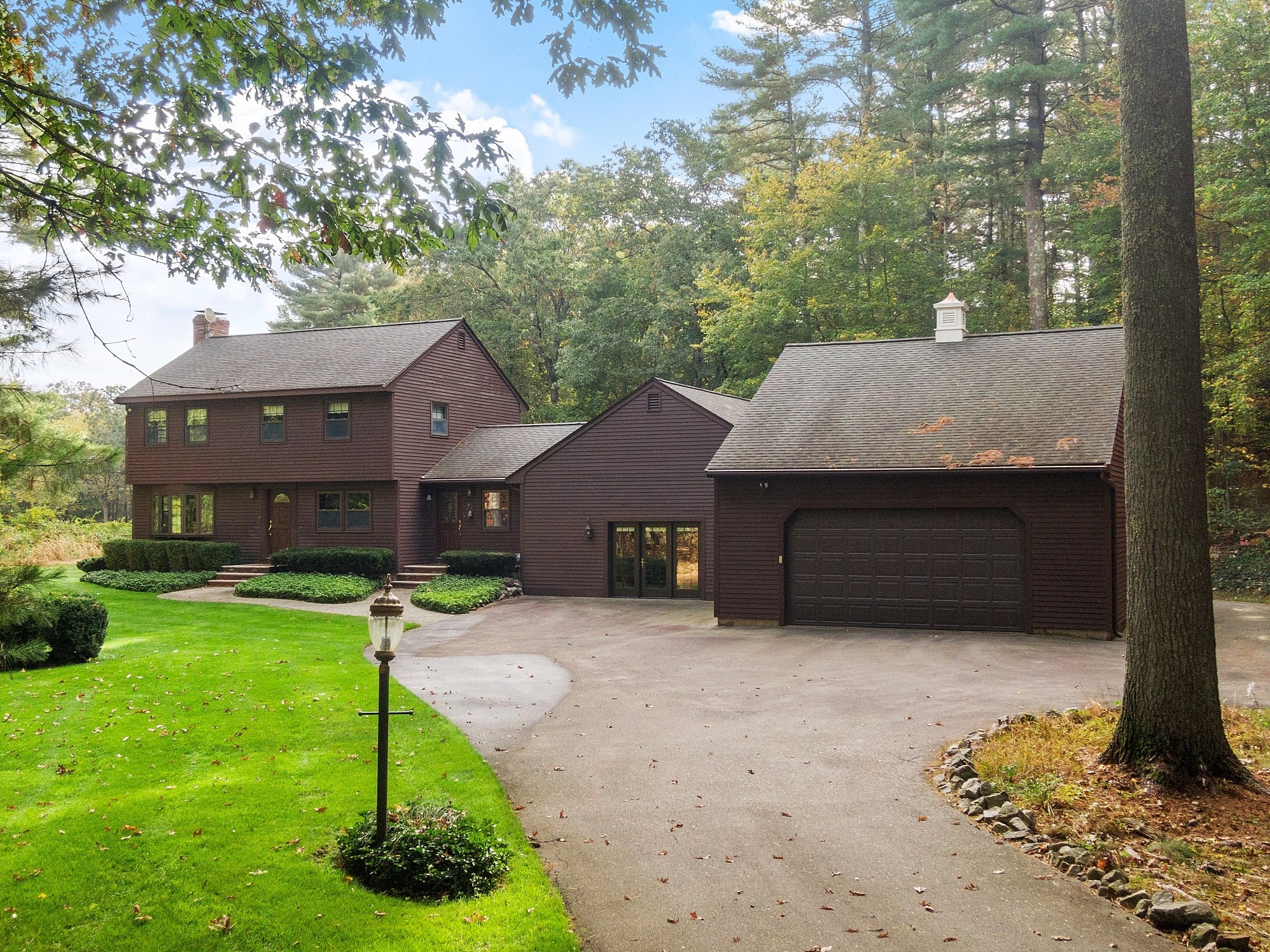 114 Stonecleave Road, North Andover, MA 01845