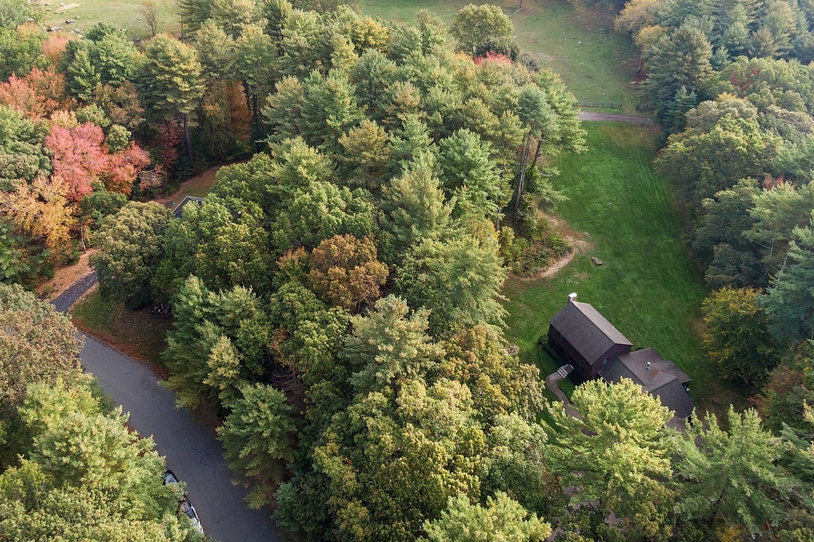 10 Stonecleave Road, North Andover, MA 01845 - Image 2