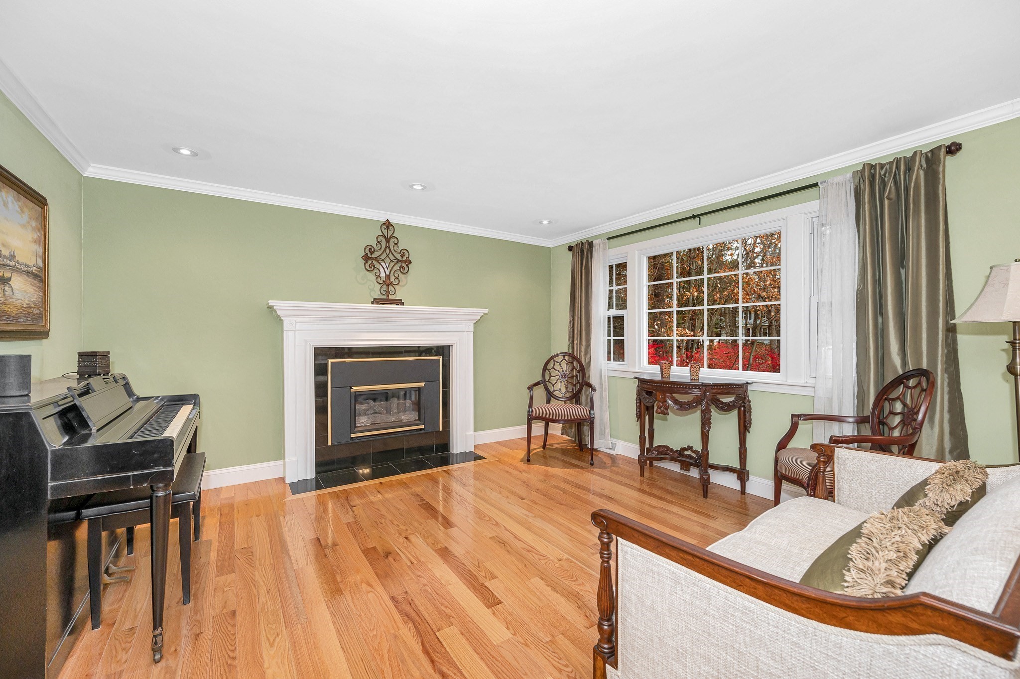 454 Dunstable Road, Tyngsborough, MA 01879 - Image 2