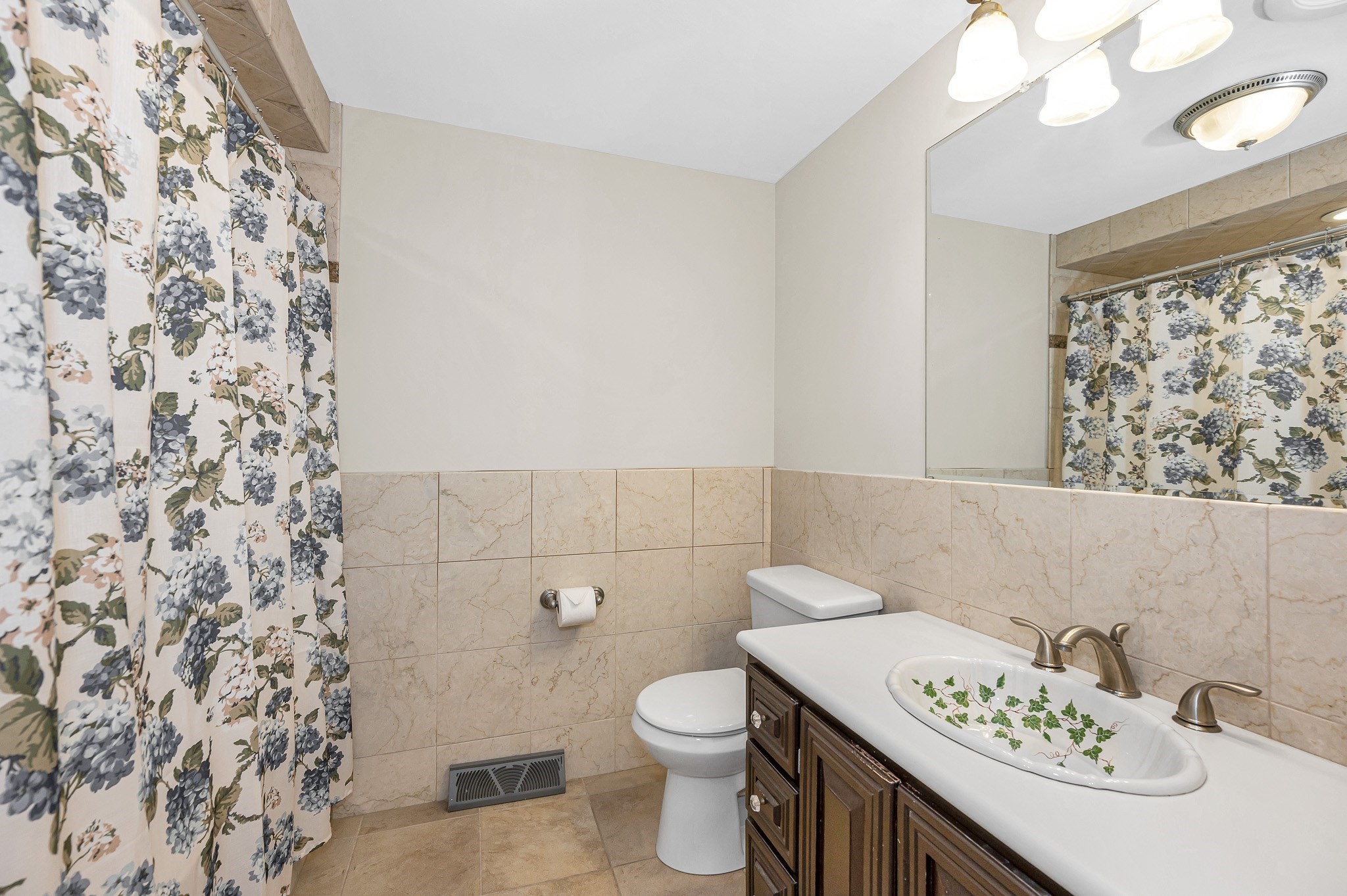 454 Dunstable Road, Tyngsborough, MA 01879 - Image 14