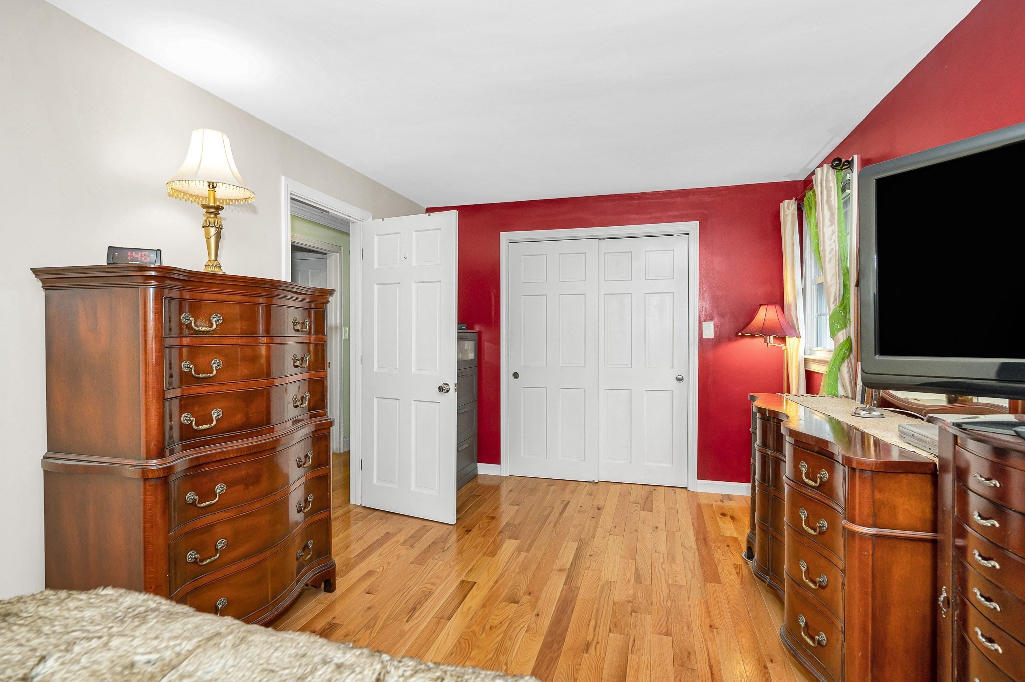 454 Dunstable Road, Tyngsborough, MA 01879 - Image 17