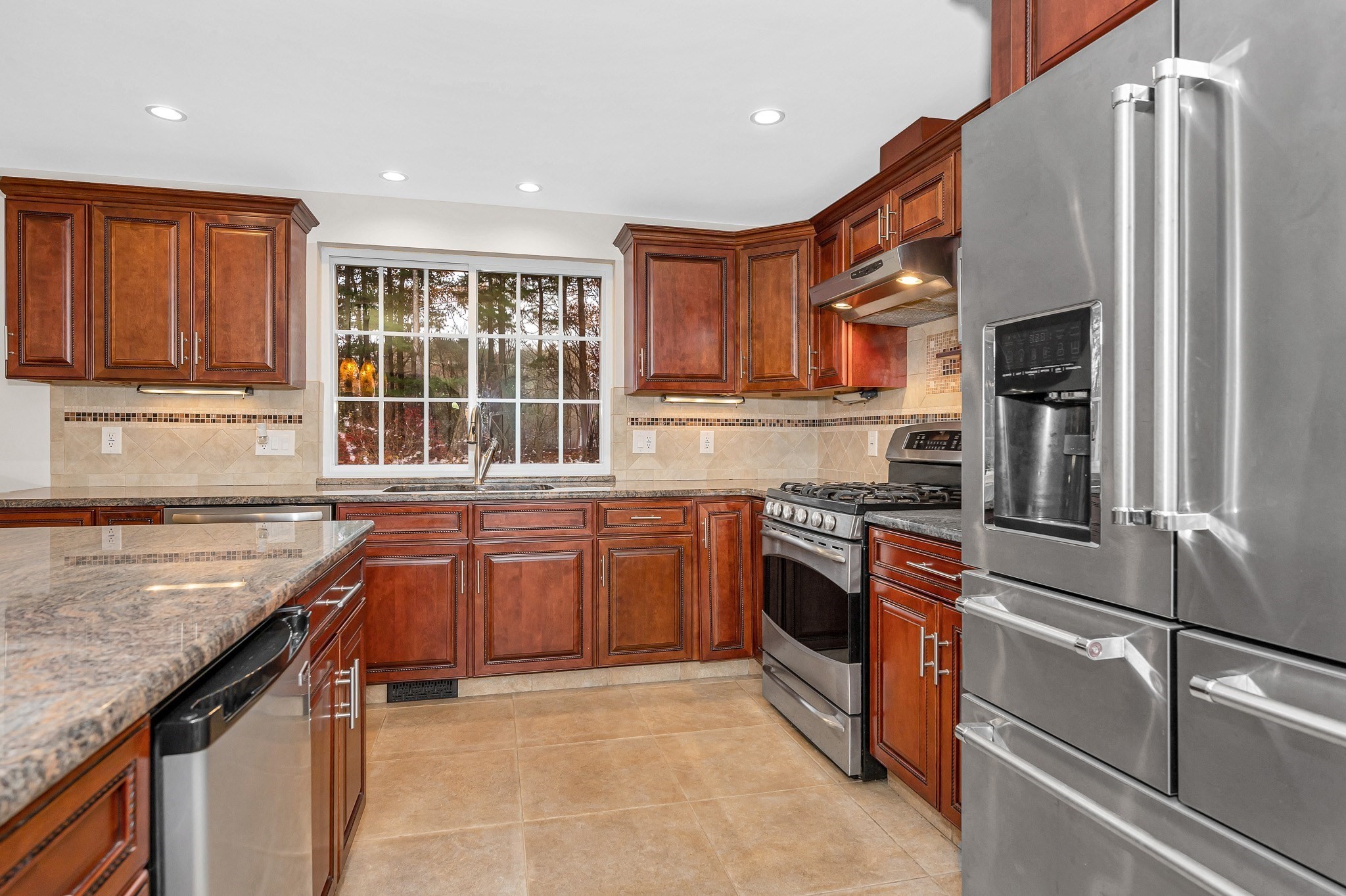 454 Dunstable Road, Tyngsborough, MA 01879 - Image 9