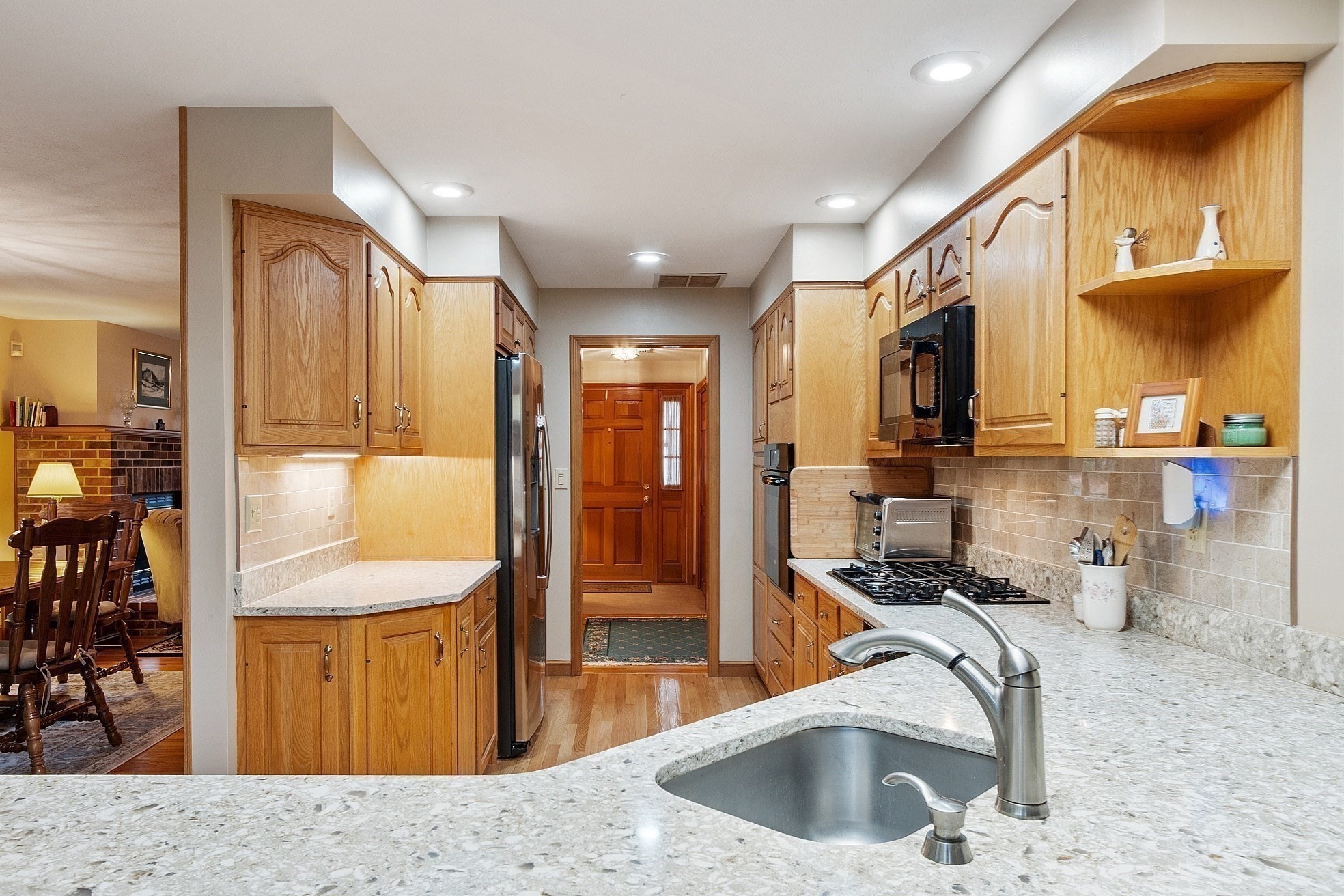 2 Tomah Dr, Peabody, MA 01960 - Image 14