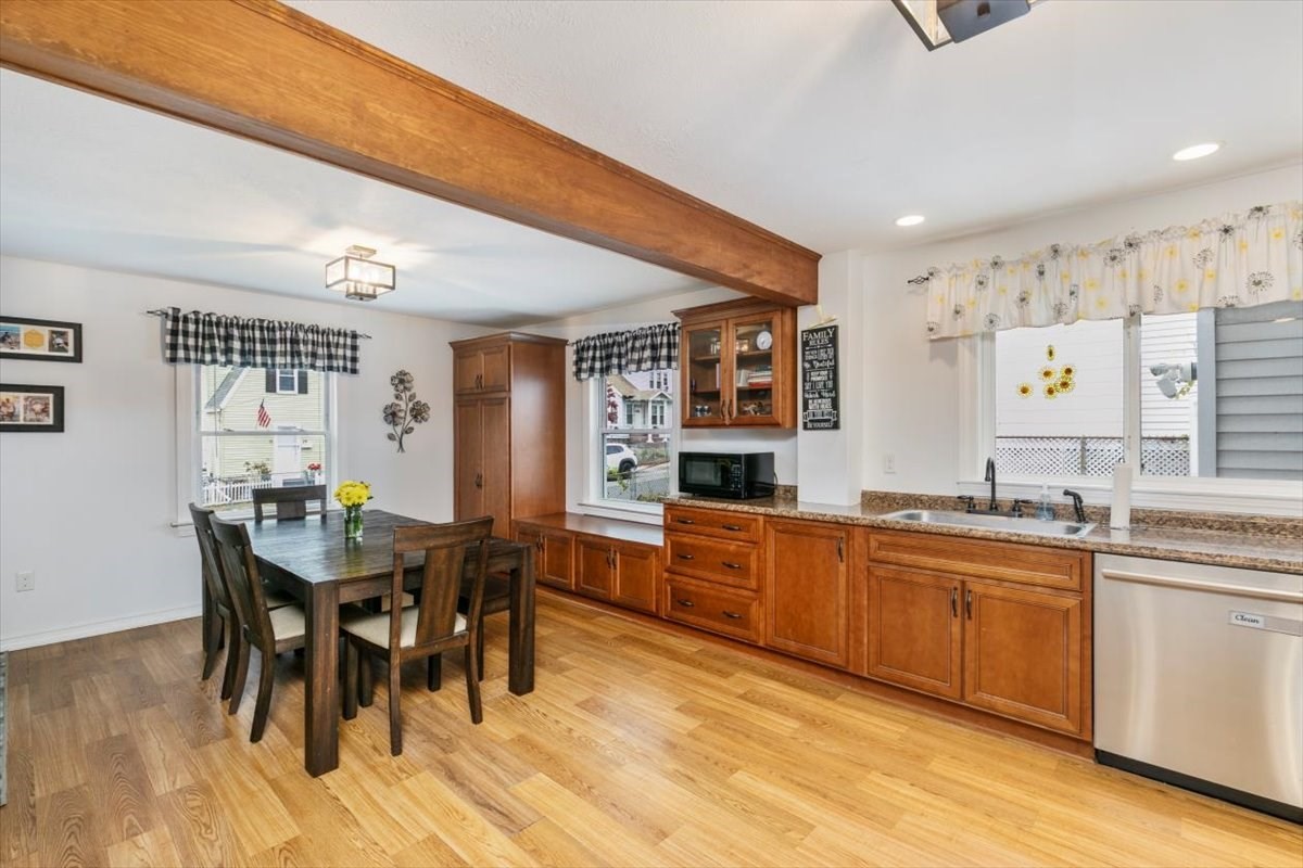 35 Hardy Street, Methuen, MA 01844 - Image 14