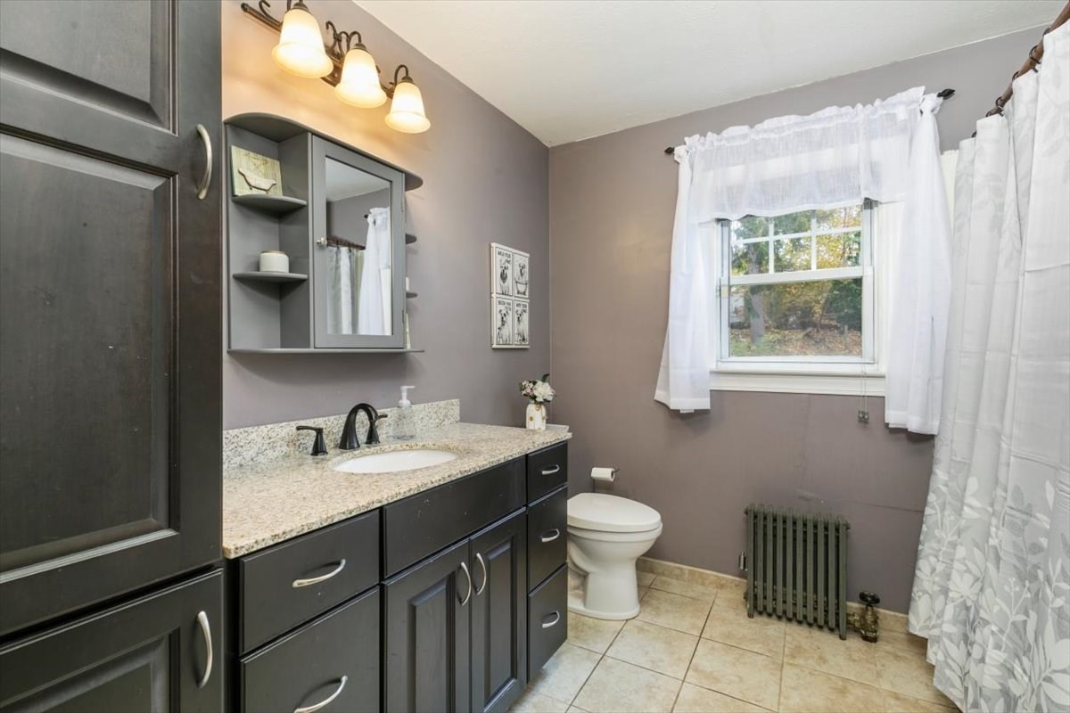 35 Hardy Street, Methuen, MA 01844 - Image 16