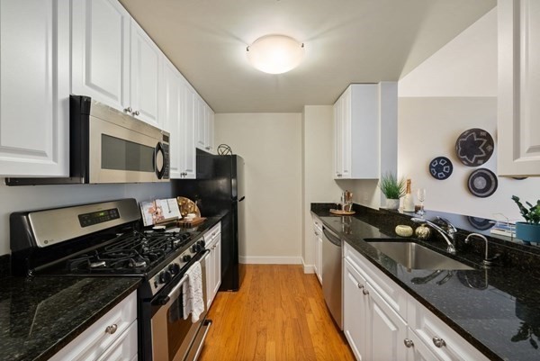 519 Harrison Ave Unit D421, South End, Boston, MA 02118 - Image 4