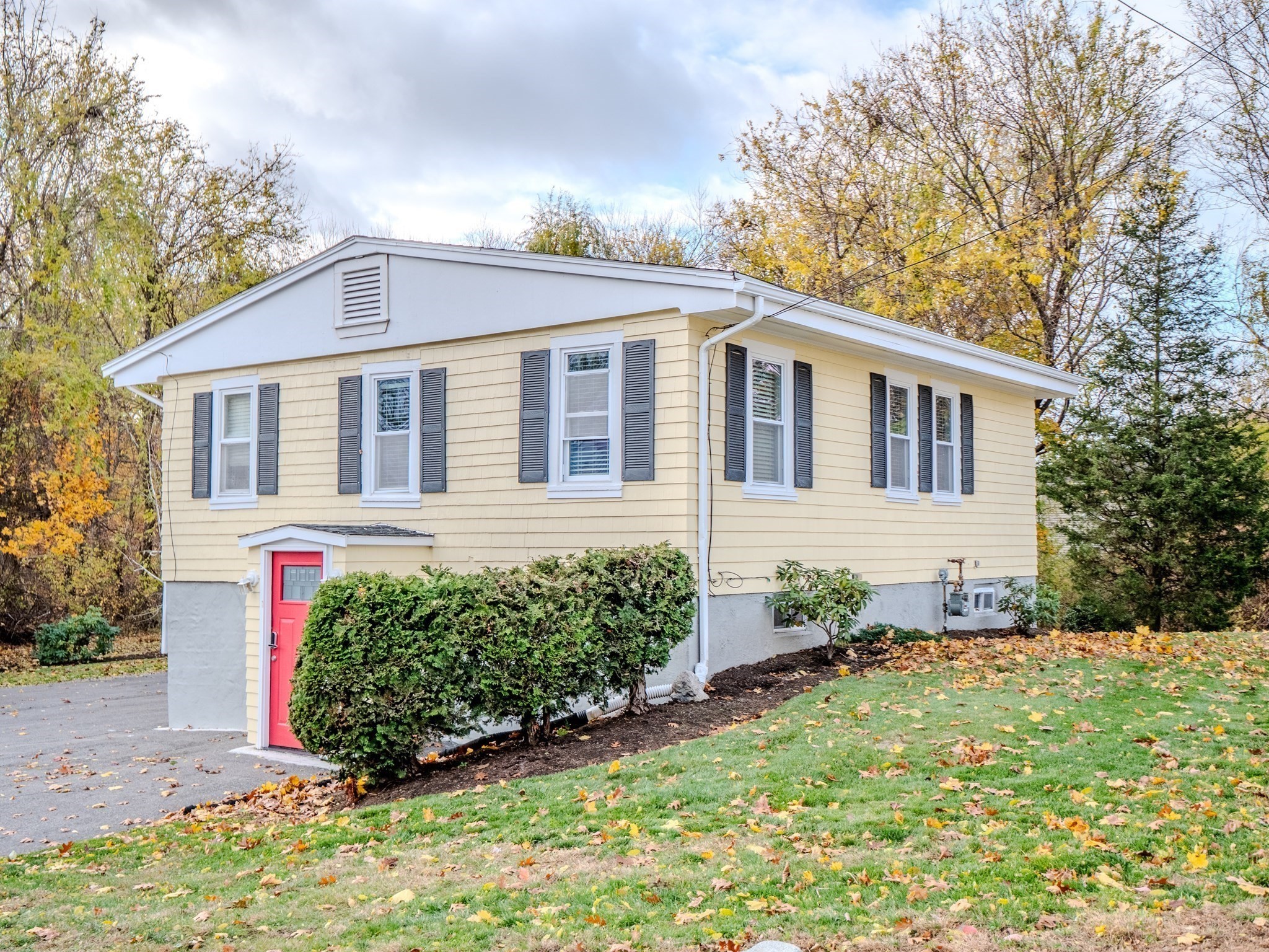 51 Lancaster Rd, Dedham, MA 02026 - Image 2